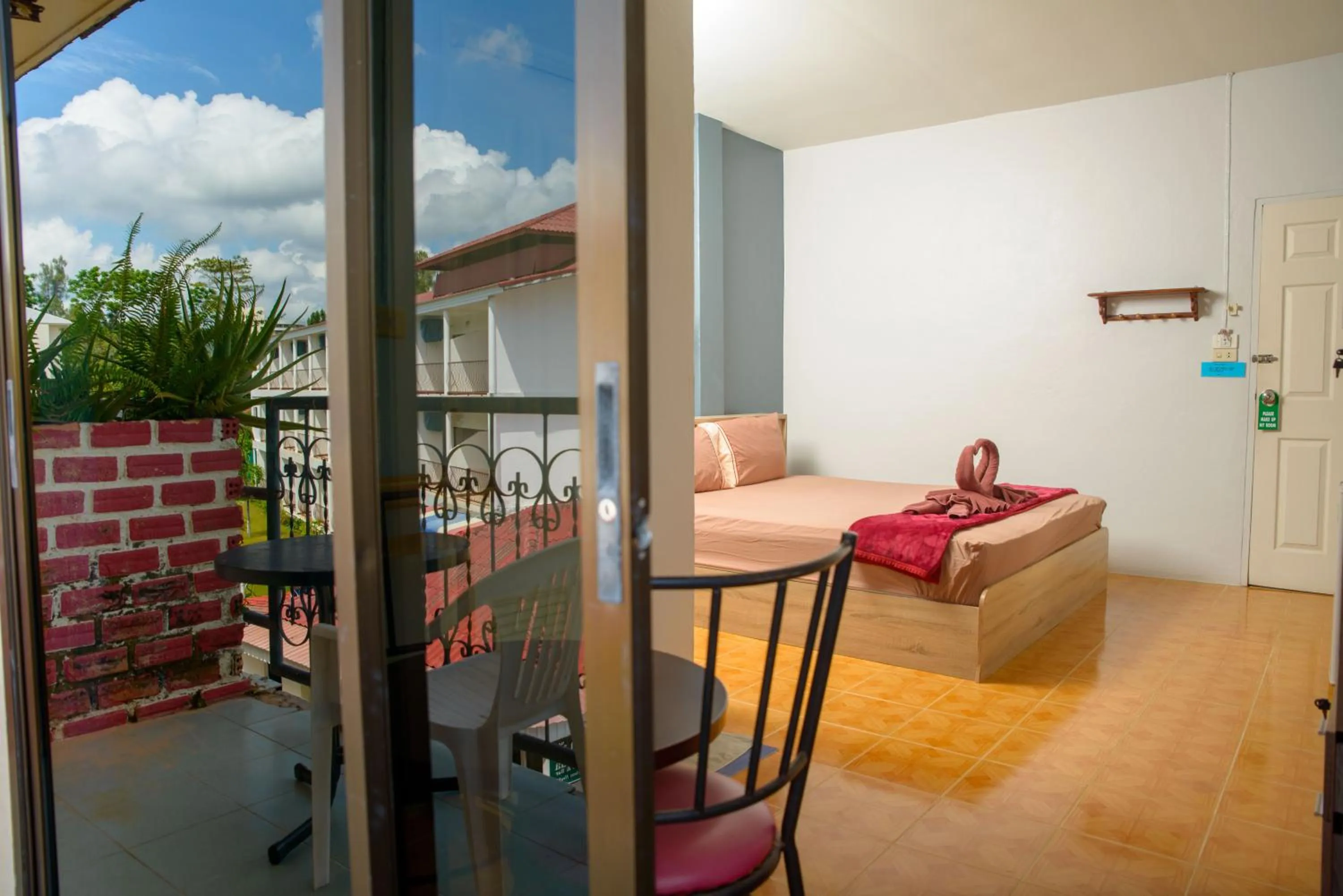 Patio in 2 Vikings Guesthouse