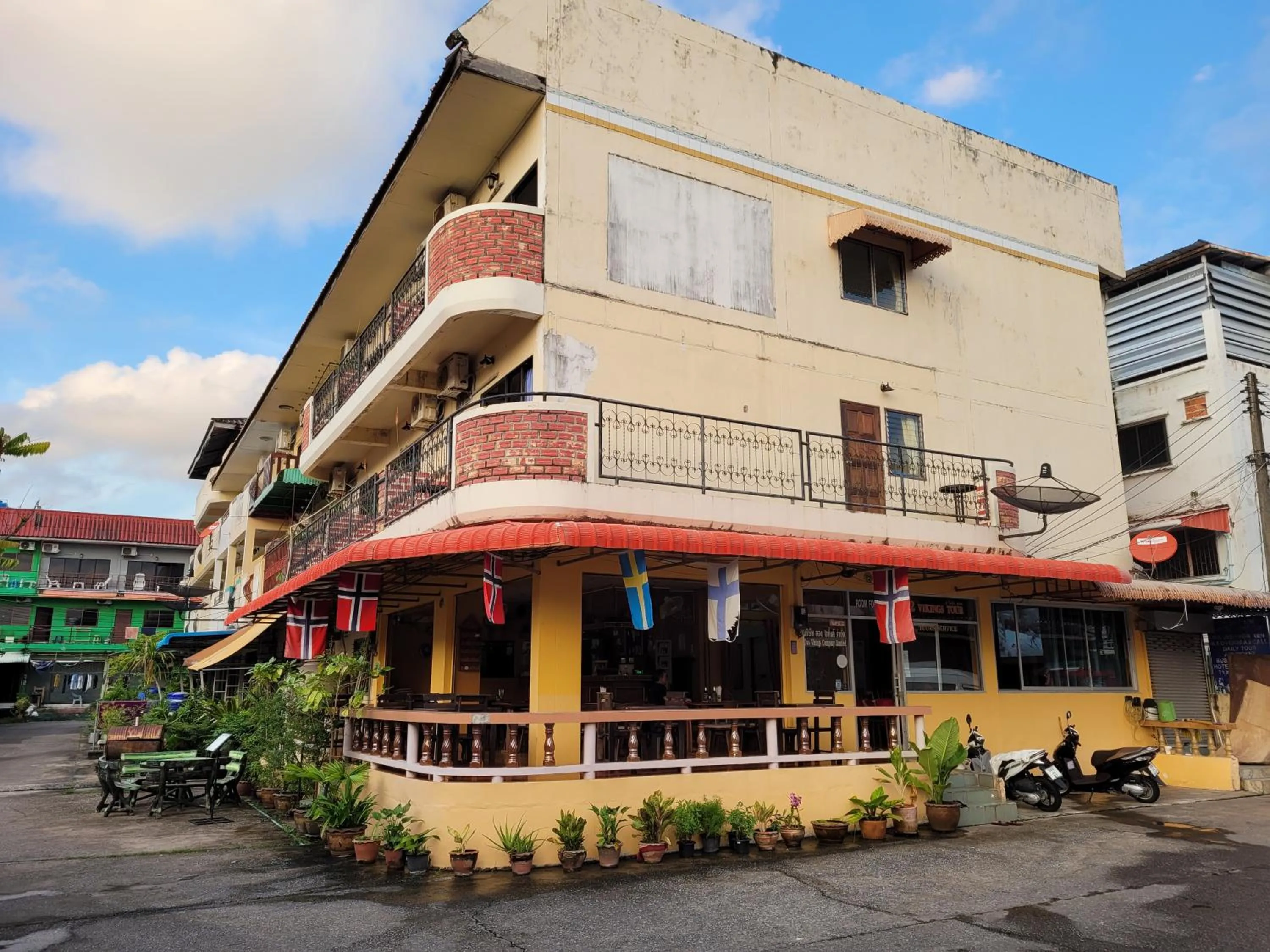 Property building in 2 Vikings Guesthouse