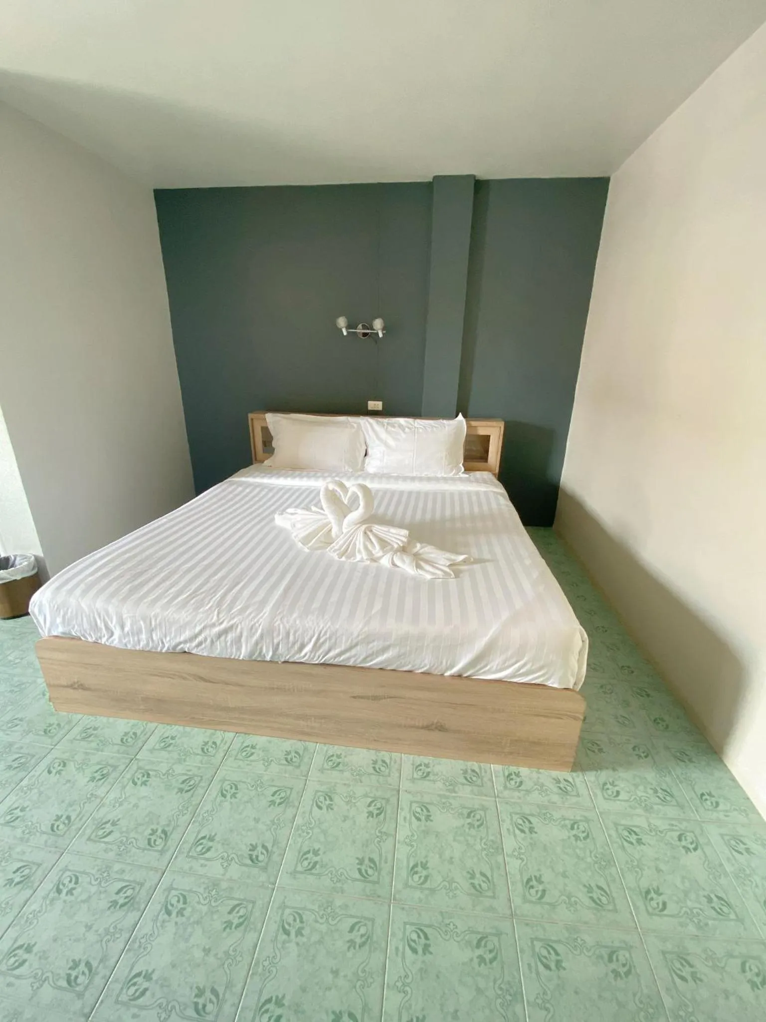 Bed in 2 Vikings Guesthouse