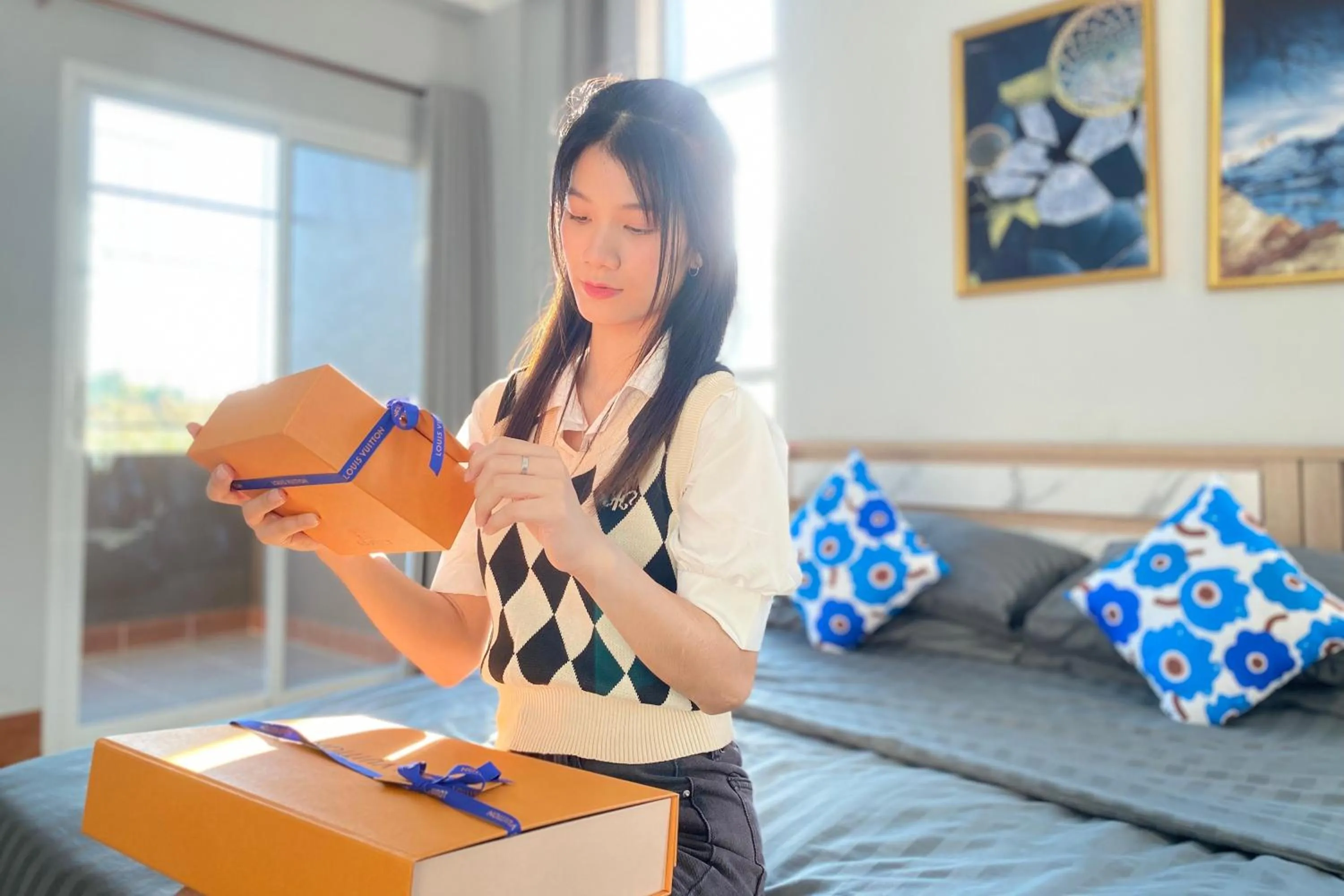 People in Grand Sansook Omnoi