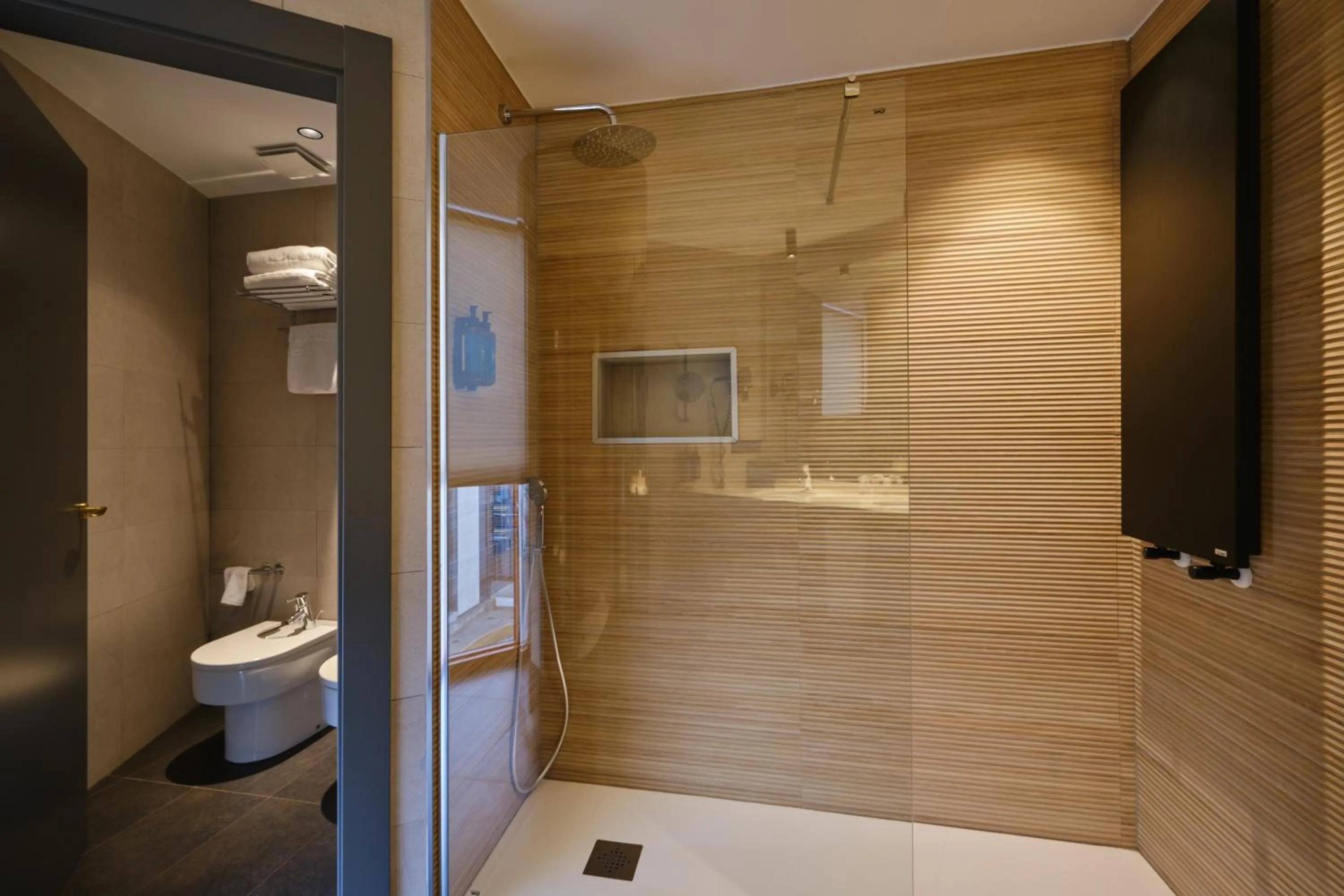 Bathroom in Silken Ciudad Gijón