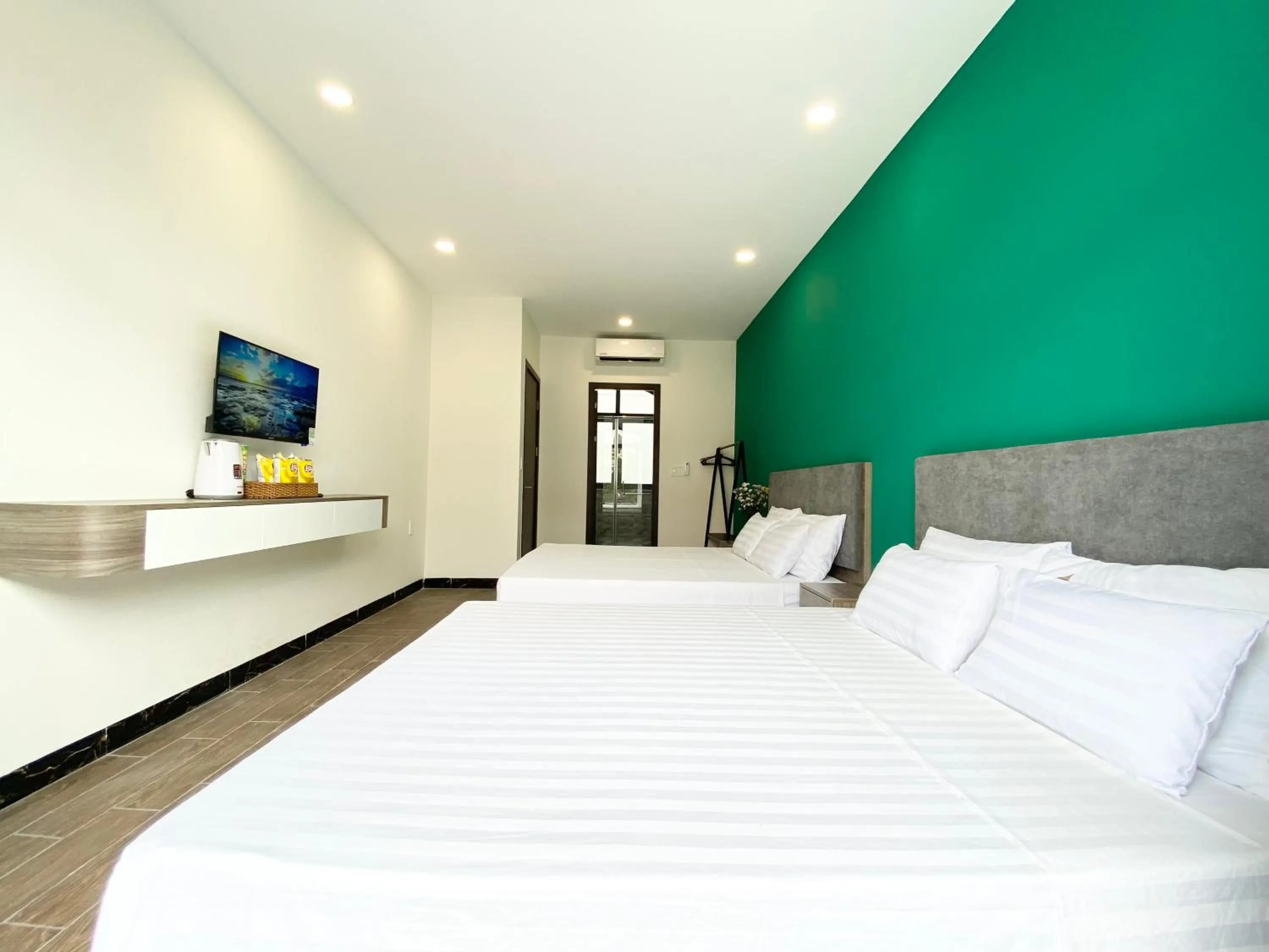 Bed in Elpis Hotel Phu Quoc