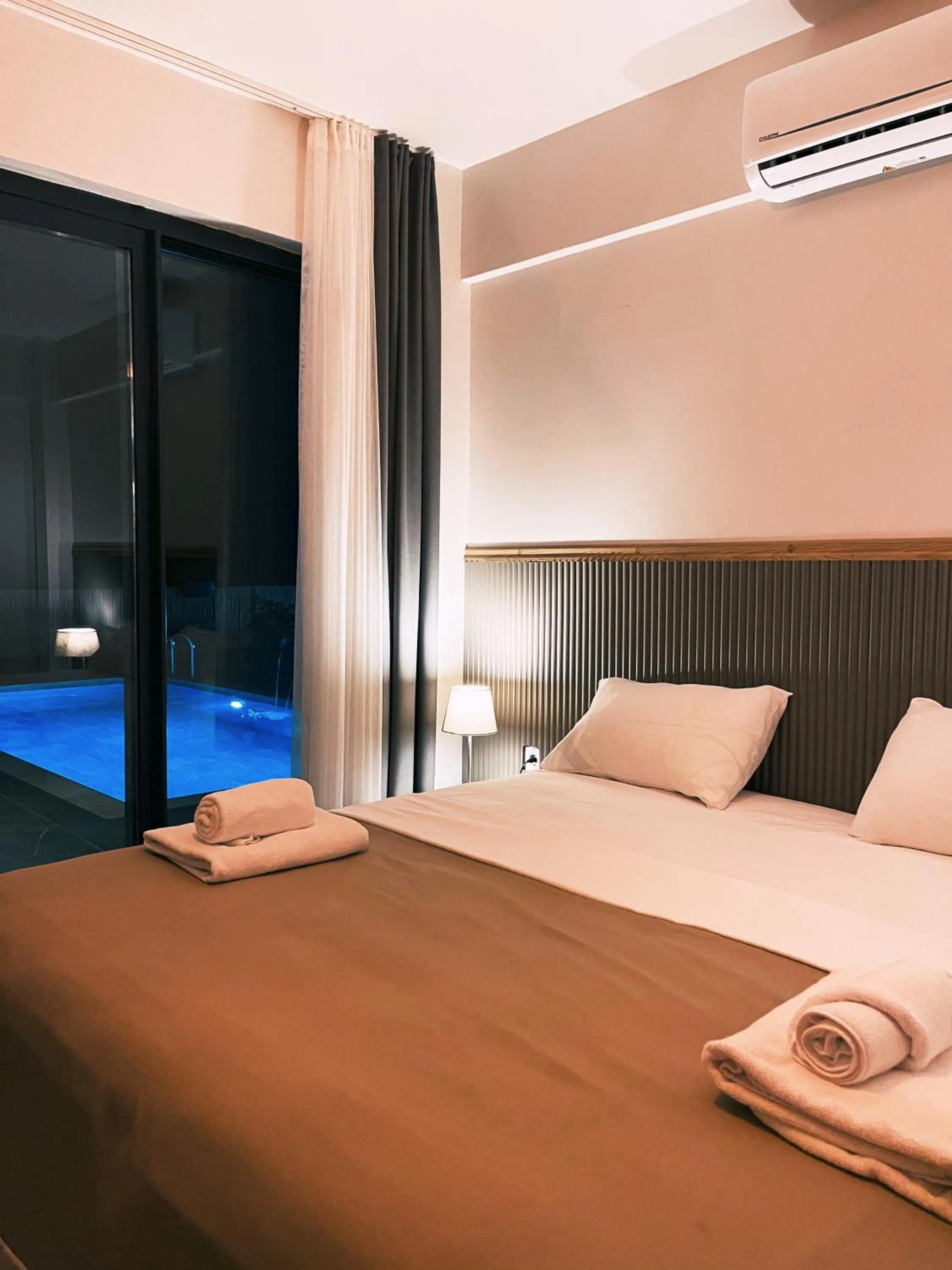 Bedroom, Bed in New Balturk Villas Sapanca