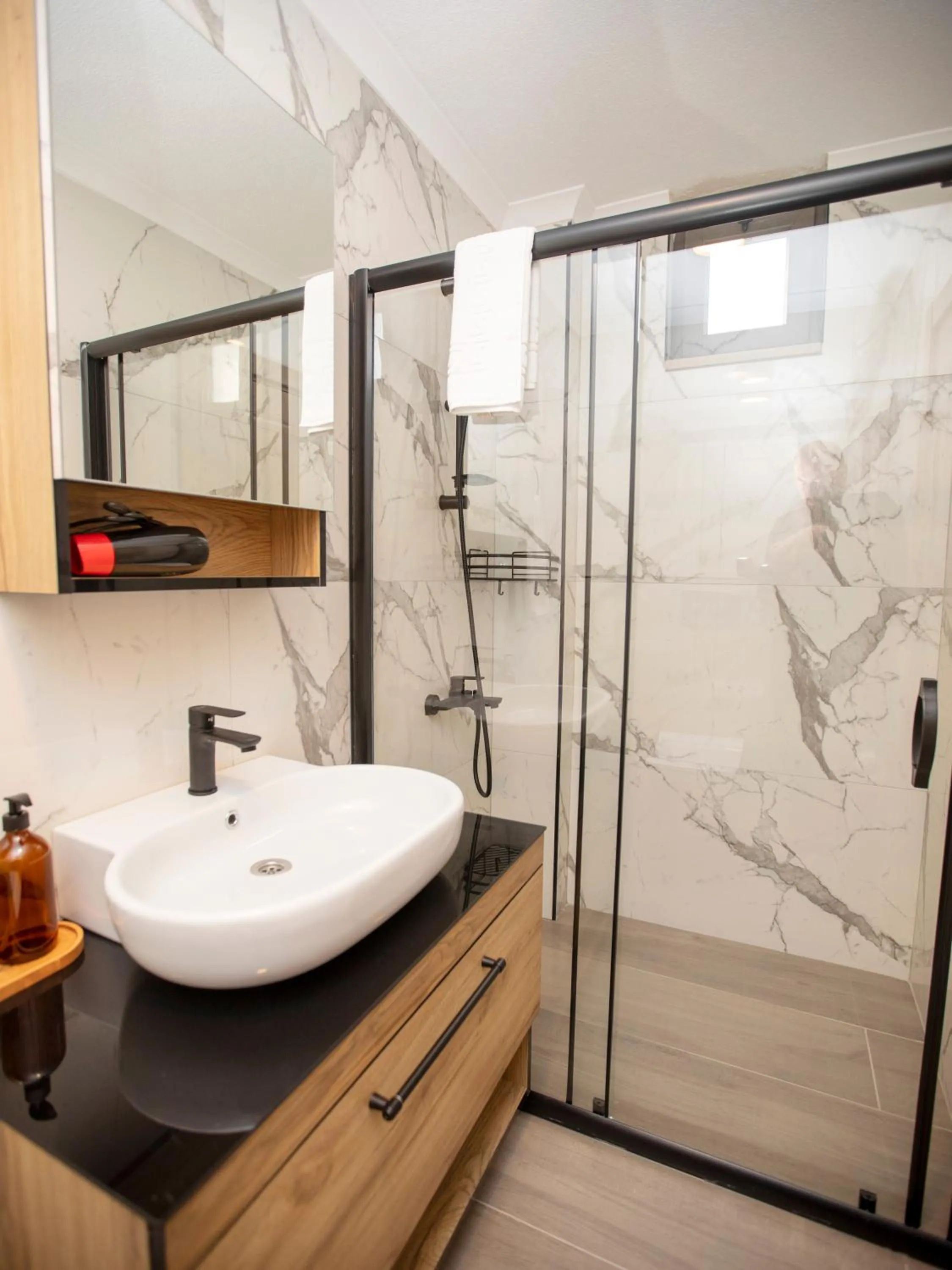 Shower in New Balturk Villas Sapanca