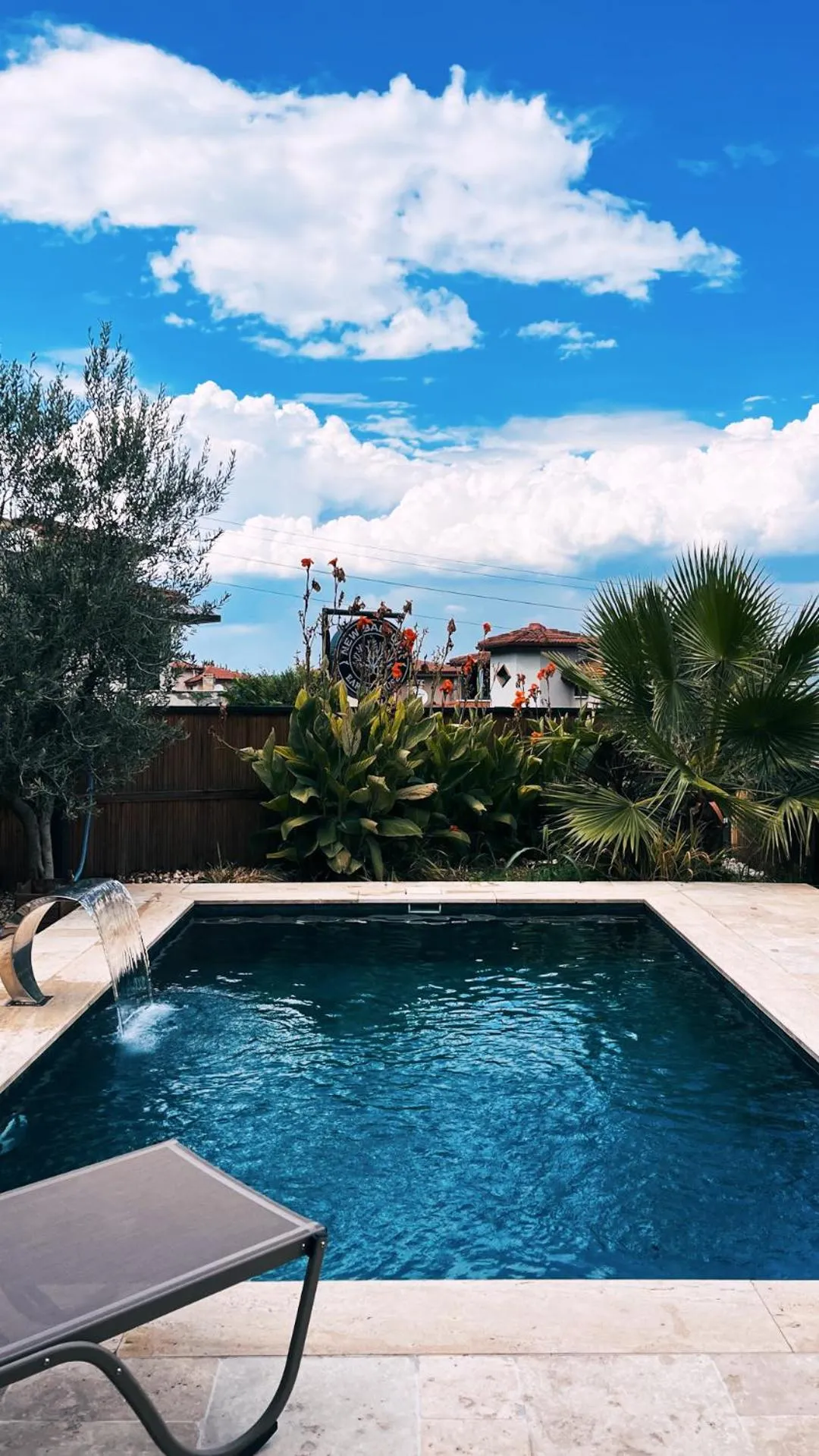 Pool view in New Balturk Villas Sapanca