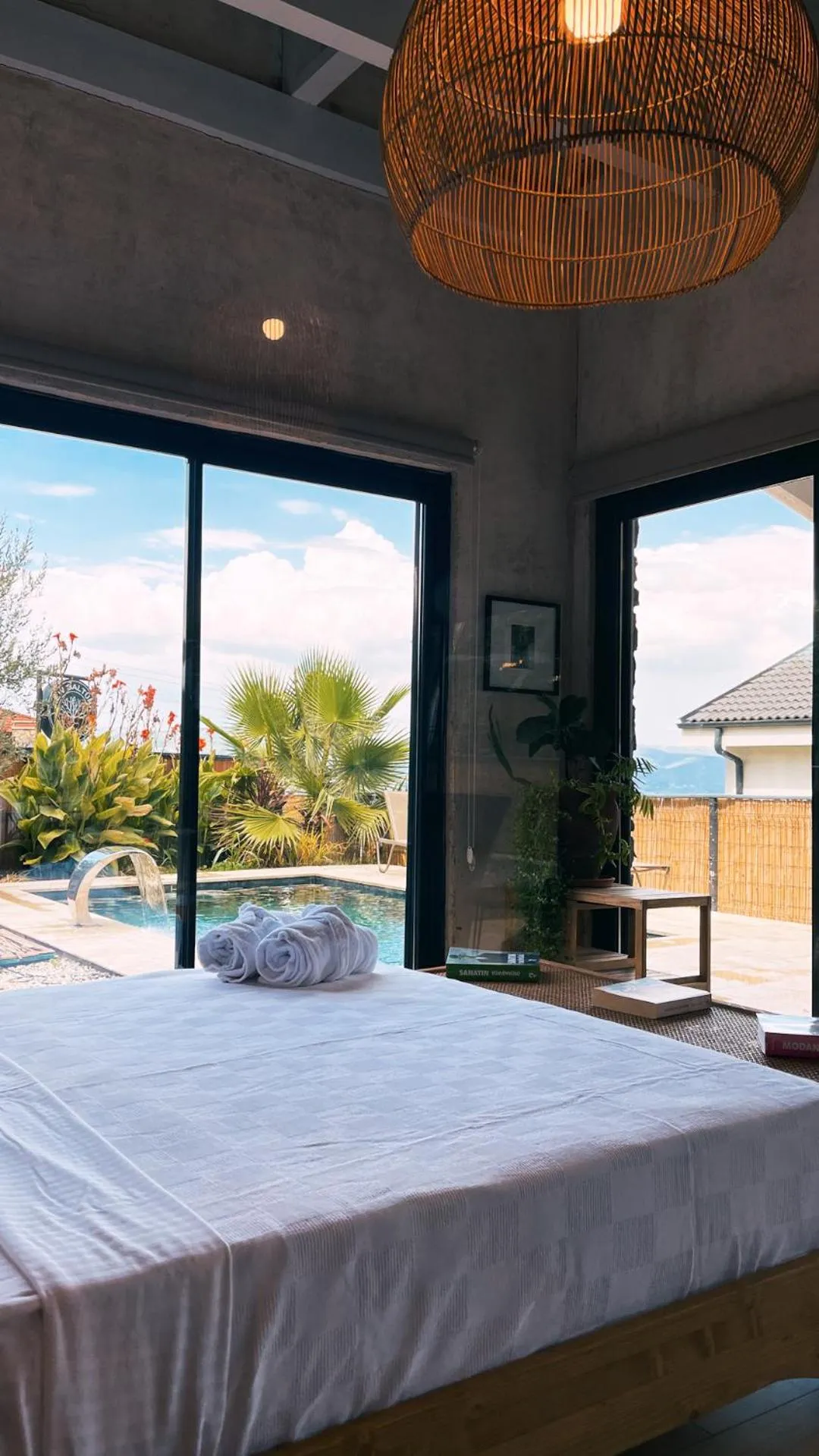 View (from property/room), Bed in New Balturk Villas Sapanca