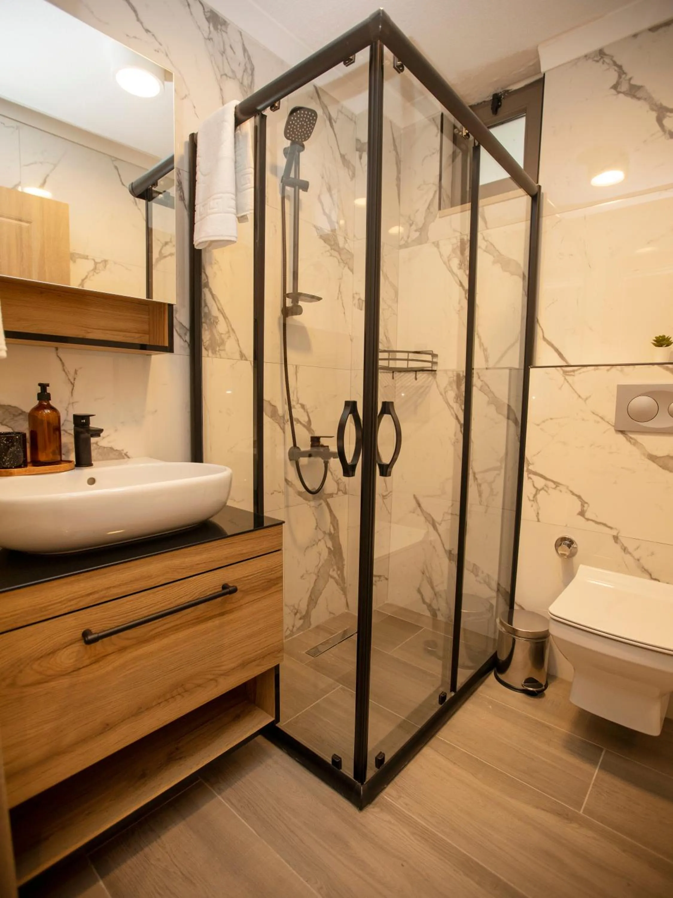 Shower in New Balturk Villas Sapanca