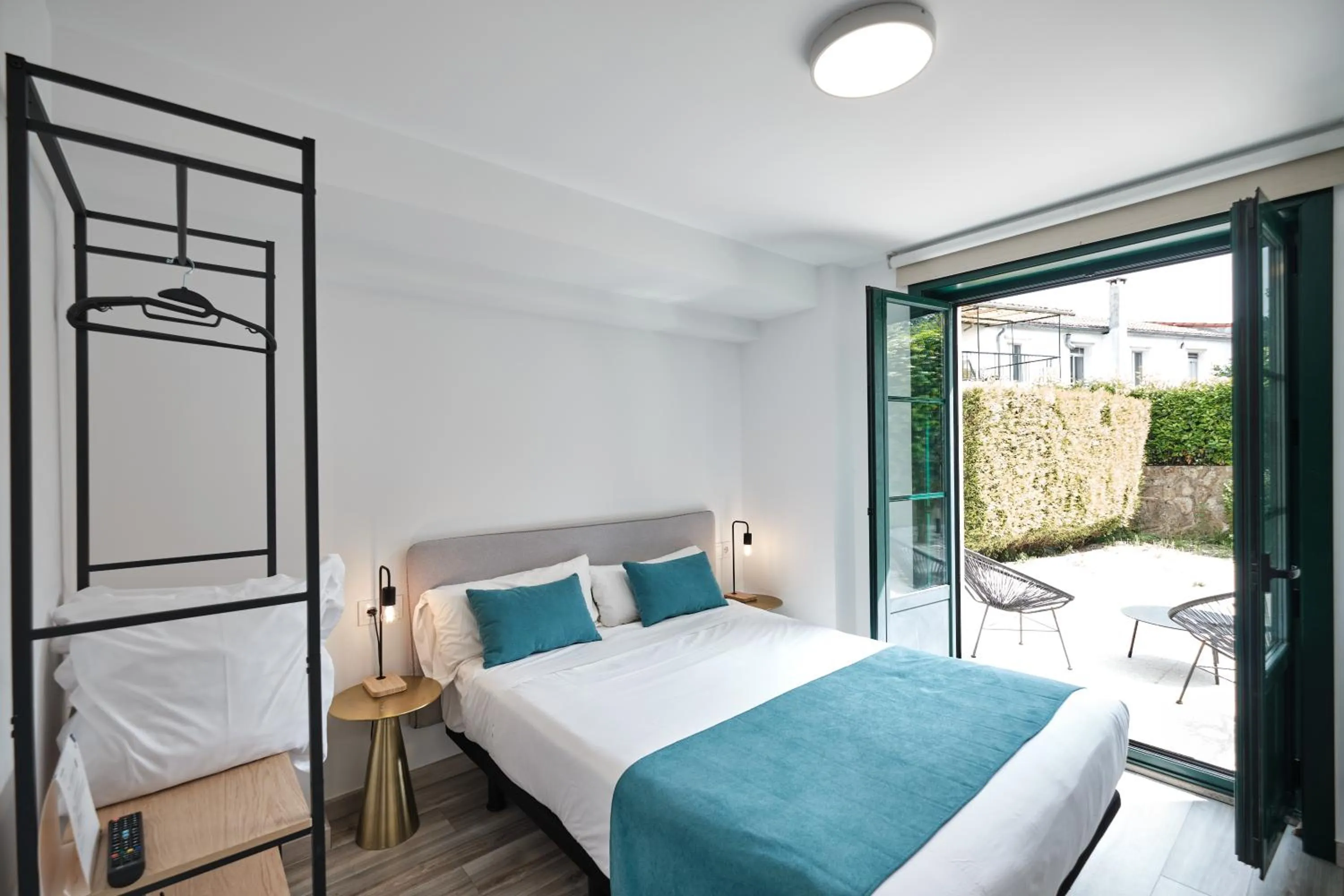 Photo of the whole room, Bed in Hotel Pombal Rooms