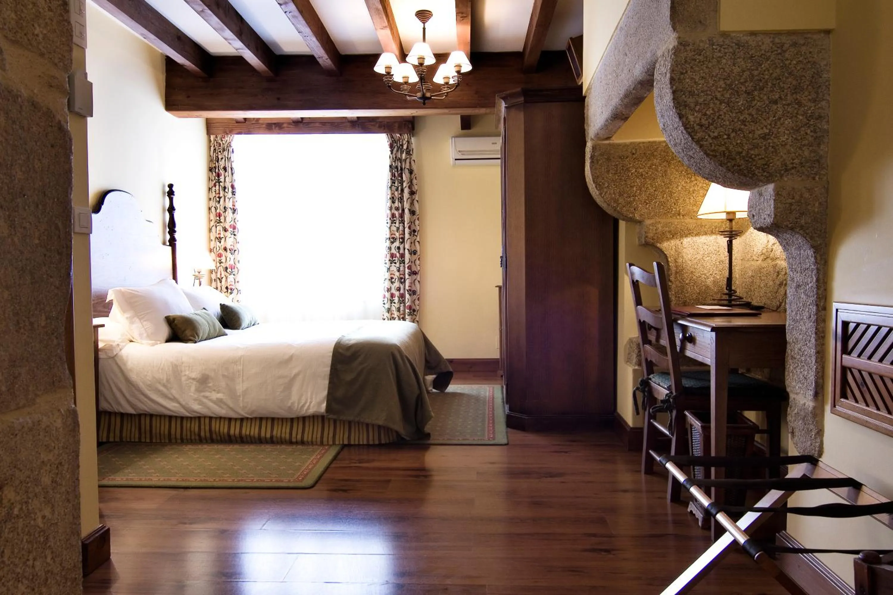 Double or Twin Room - single occupancy in Airas Nunes by Pousadas de Compostela