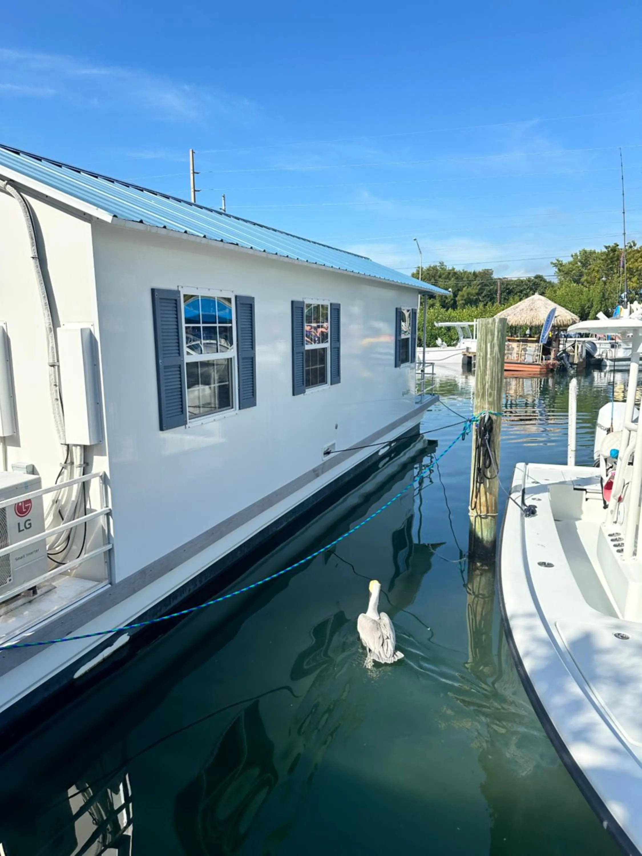 Property building in Aqua Lodges At Hurricane Hole Marina