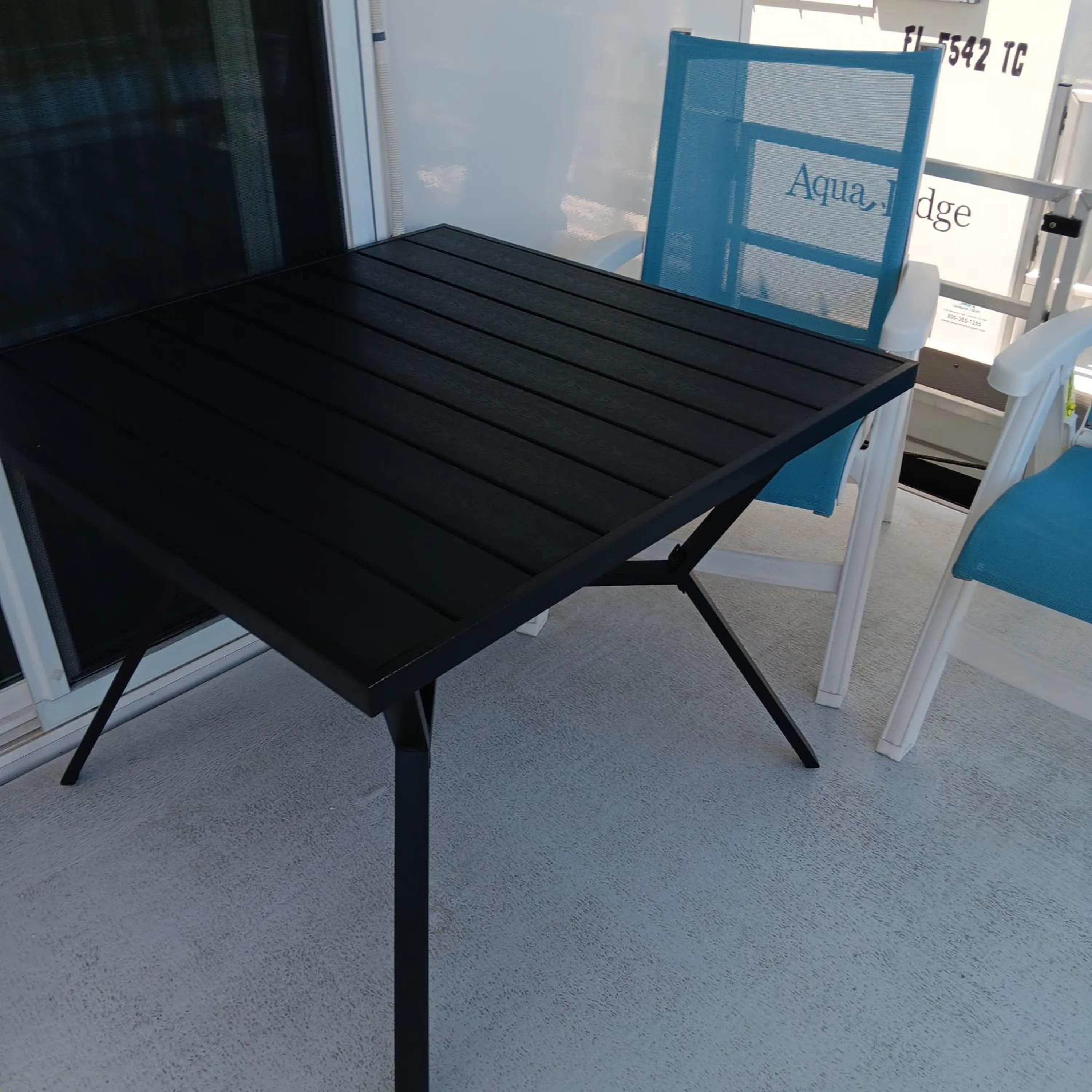 Decorative detail in Aqua Lodges At Hurricane Hole Marina