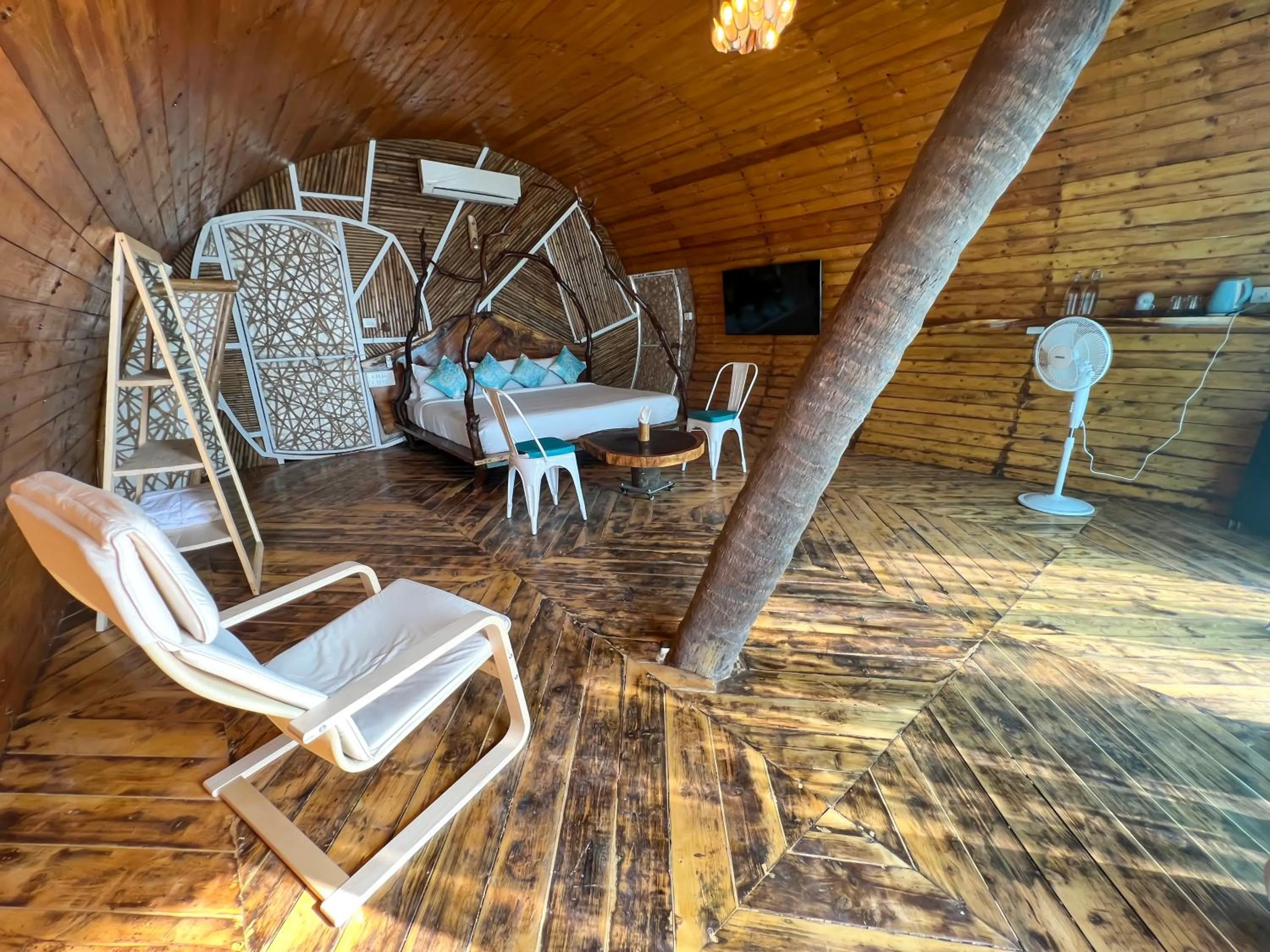 Restaurant/places to eat in Obrigado by Craftels