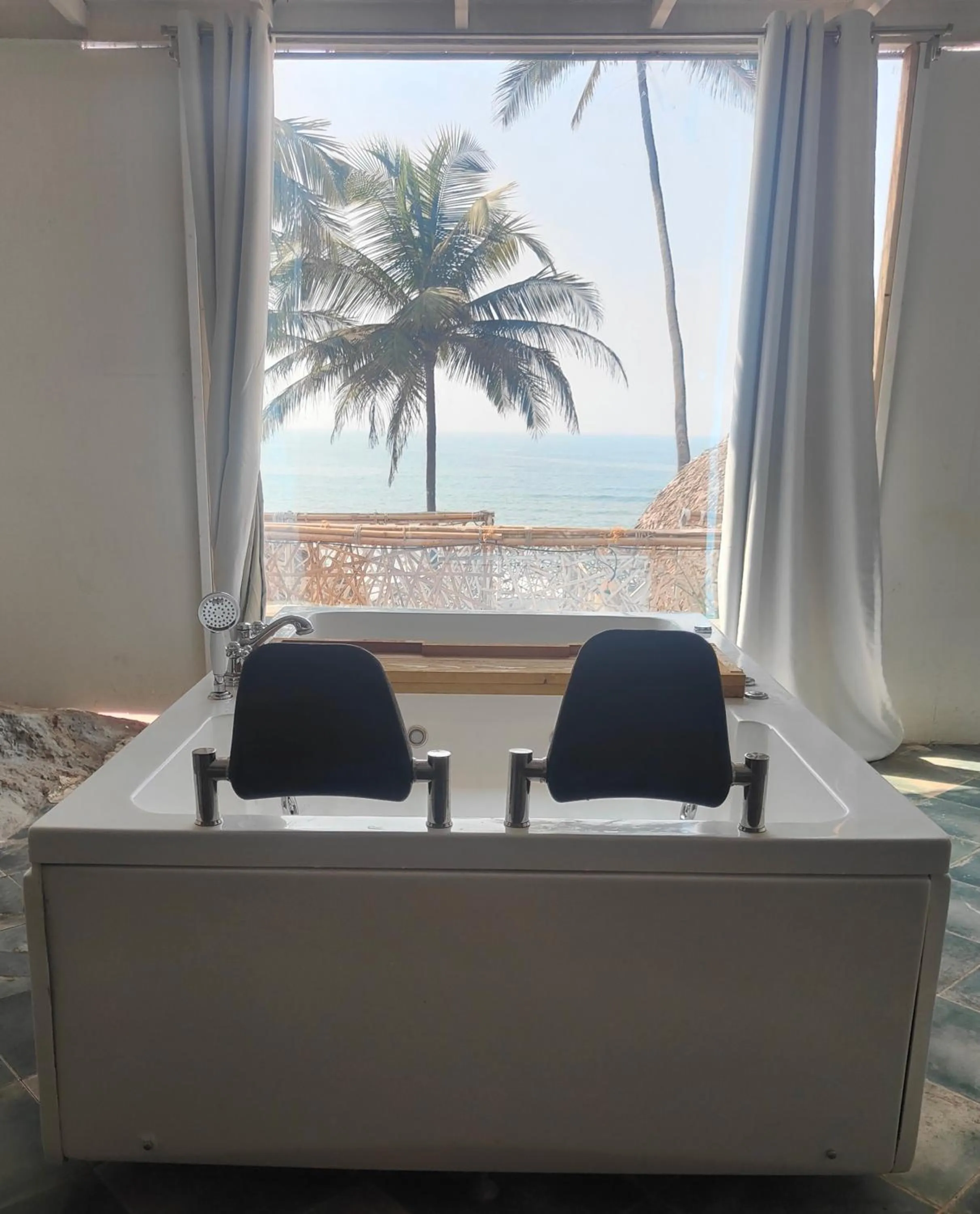 Sea view in Obrigado by Craftels