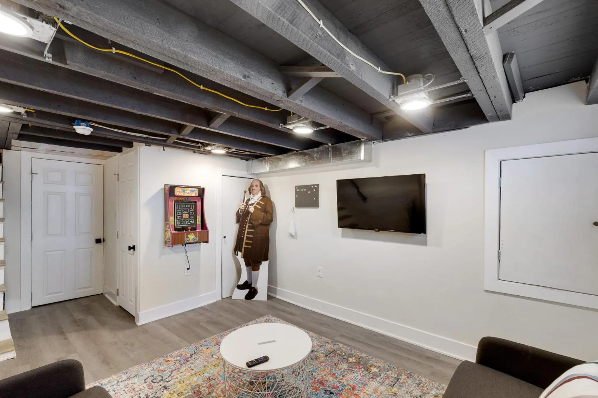 TV and multimedia in Kid-Friendly Fishtown Family Retreat with Game Room