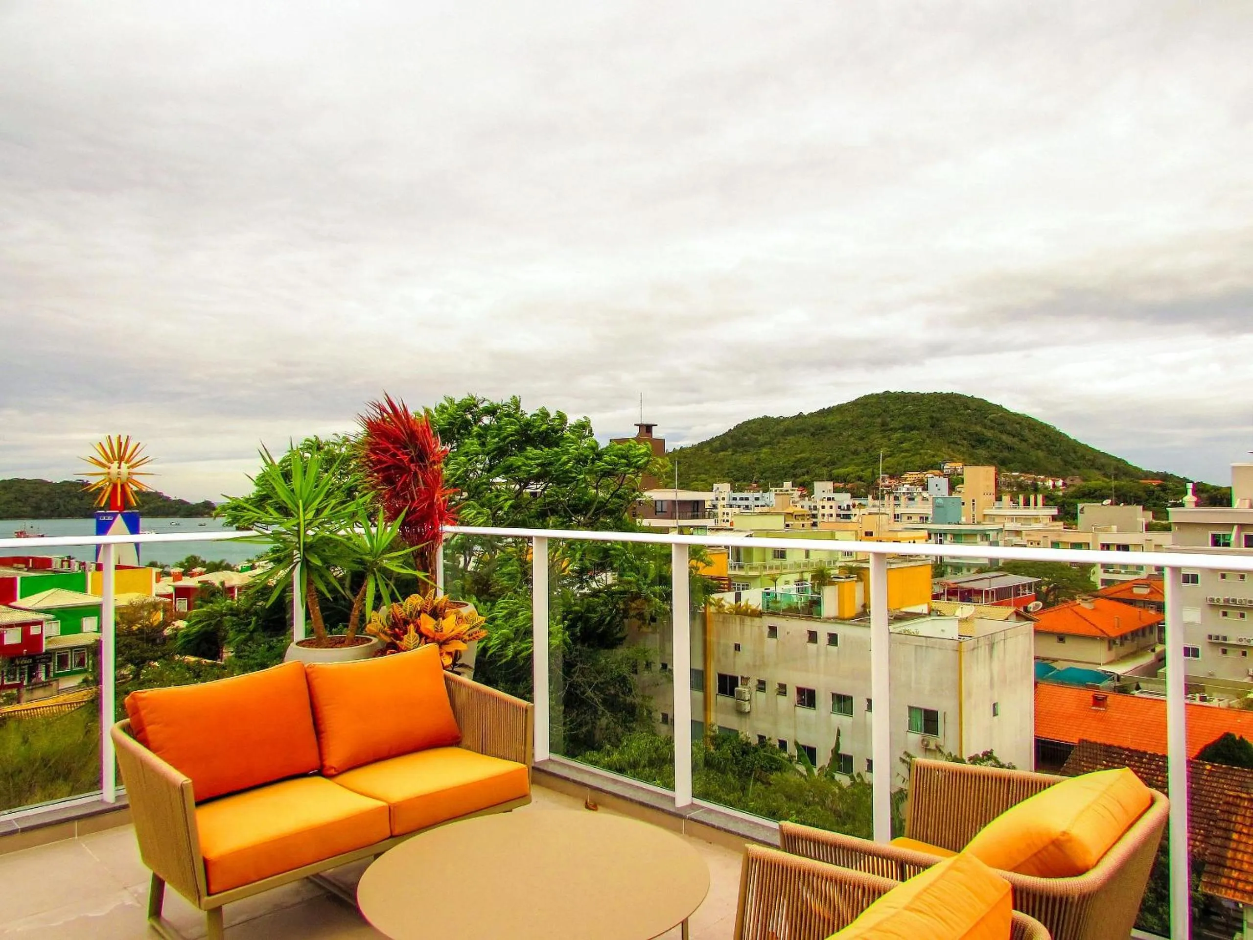 Balcony/Terrace in VDC-225 Moderno monoambiente a pocos mts del mar de Bombinhas