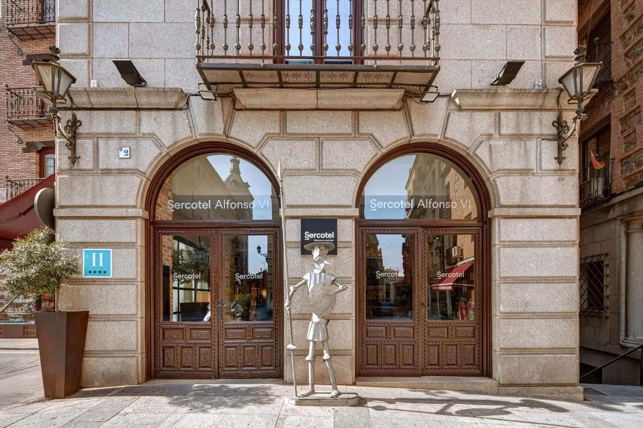 Facade/entrance in Hotel Sercotel Alfonso VI Facade/entrance in Hotel Sercotel Alfonso VI