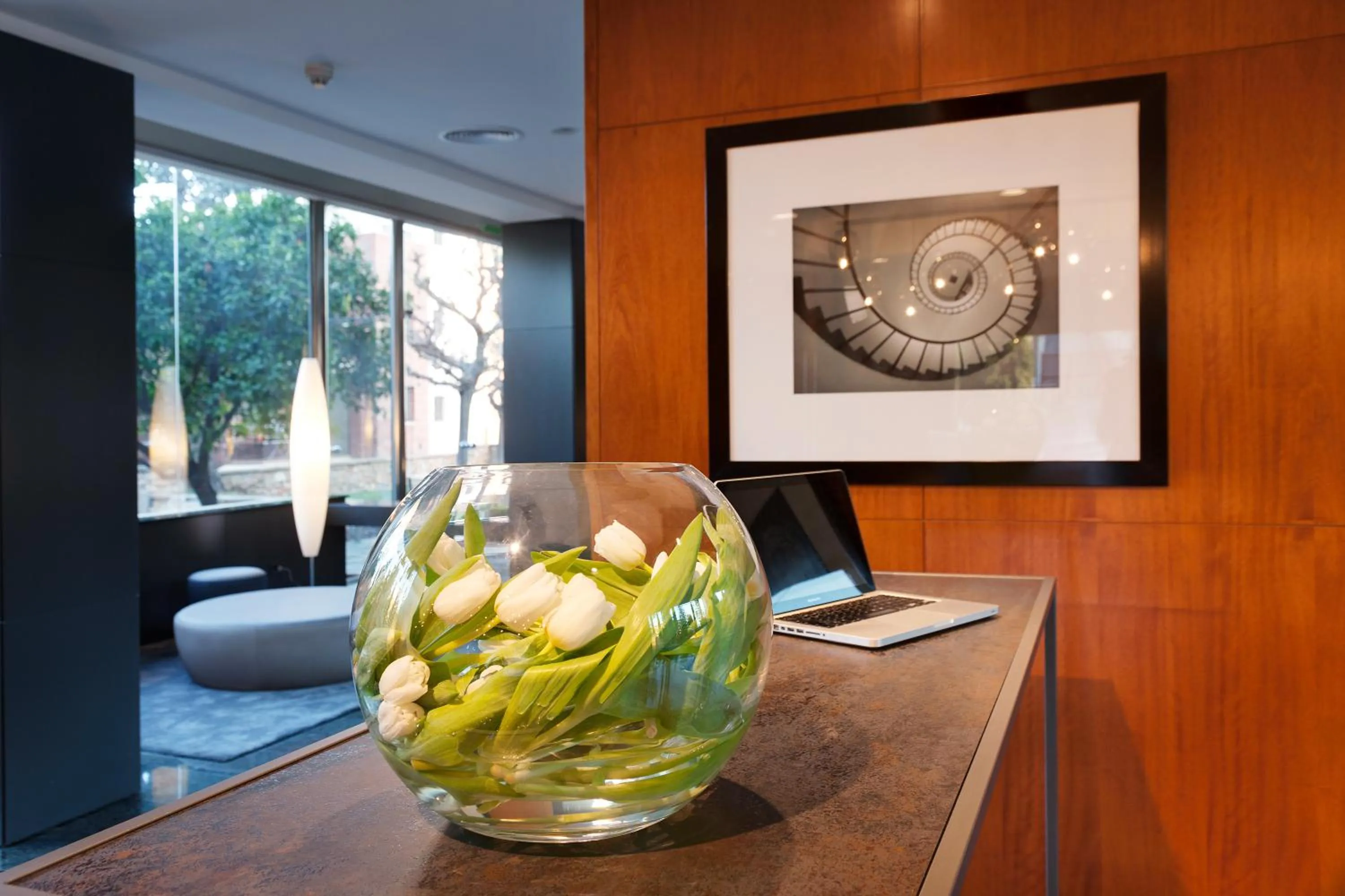 Lobby or reception in Astari