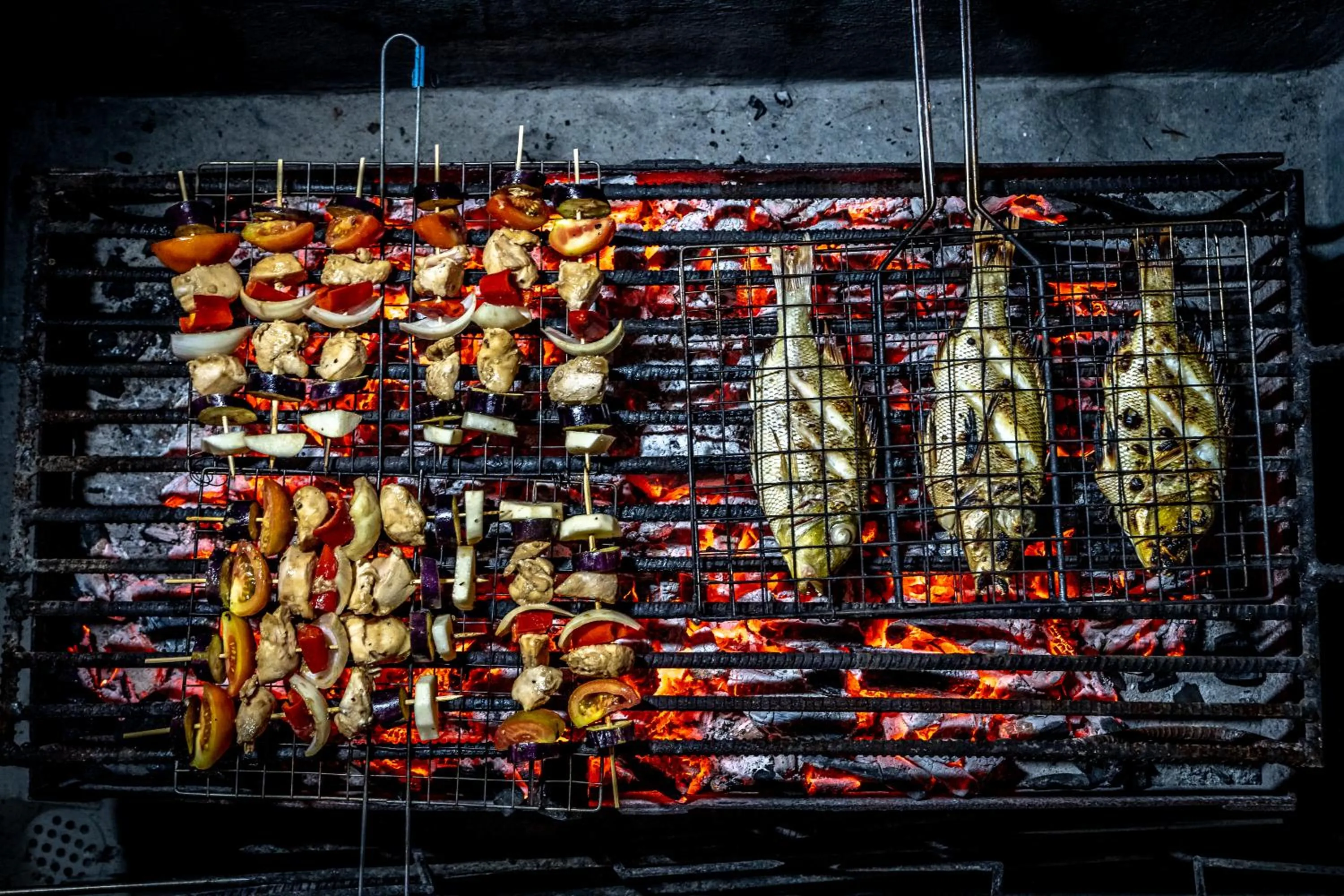 BBQ facilities in Island View Beachfront Resort