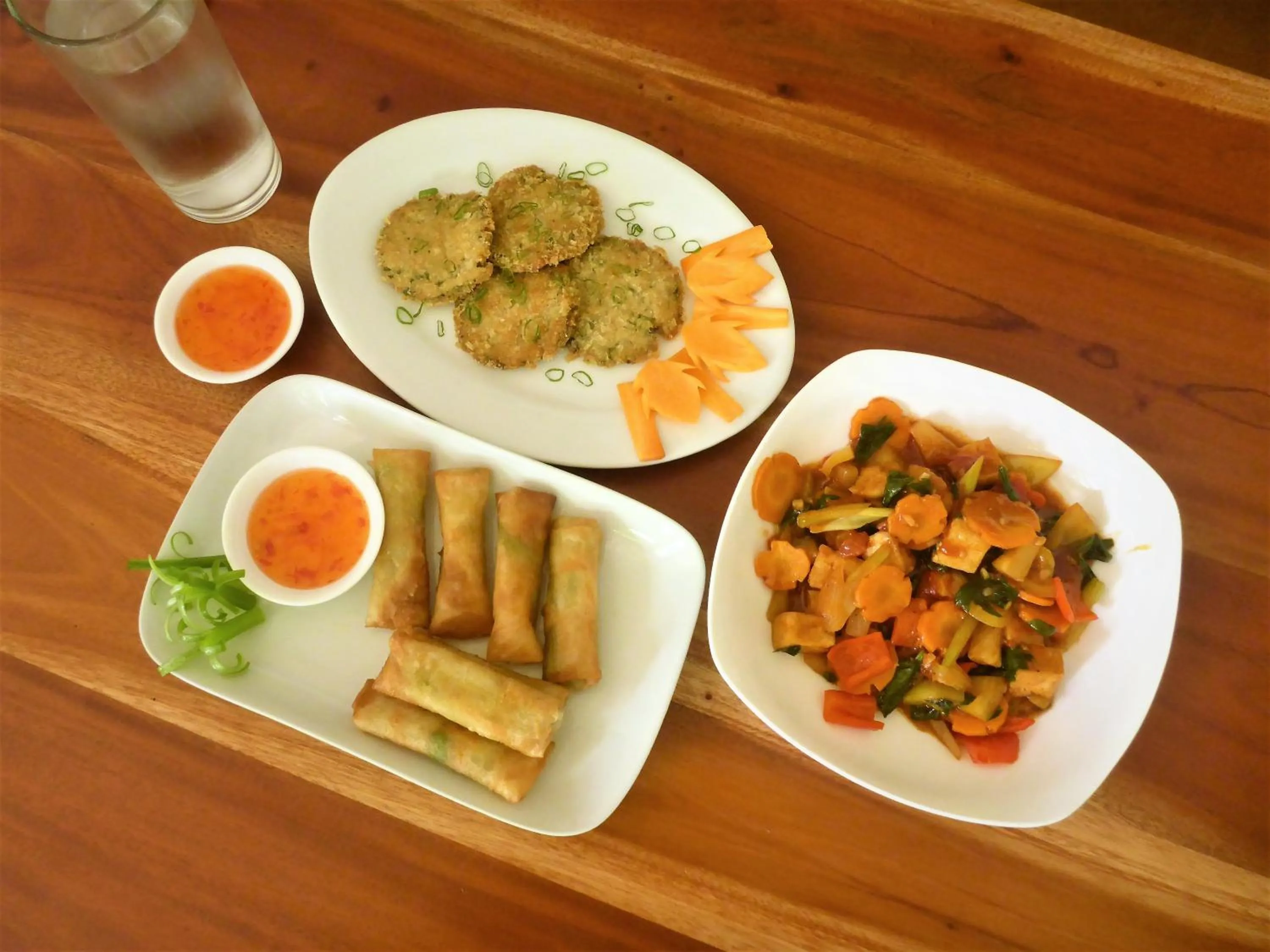 Restaurant/places to eat in Island View Beachfront Resort