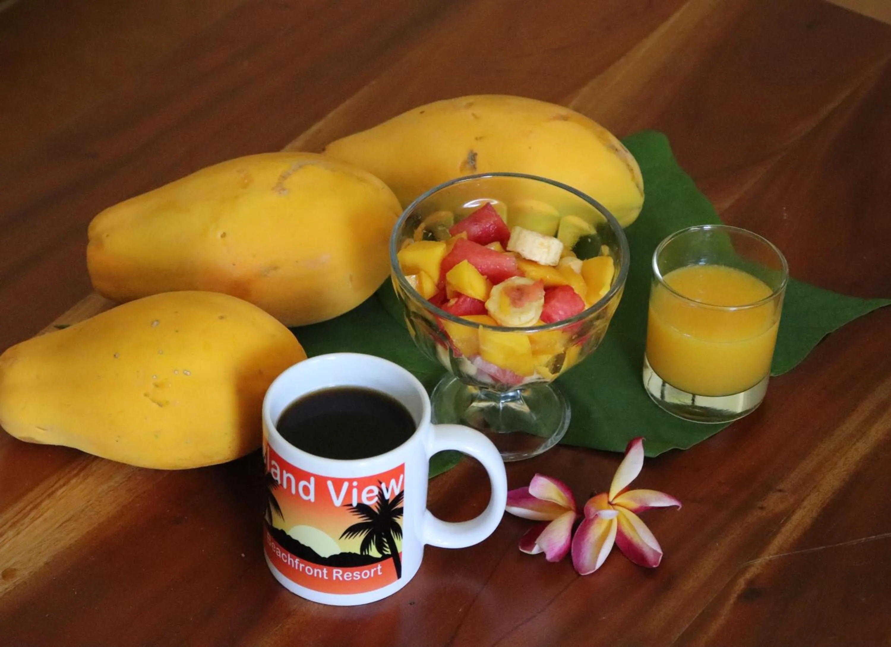 Food and drinks in Island View Beachfront Resort