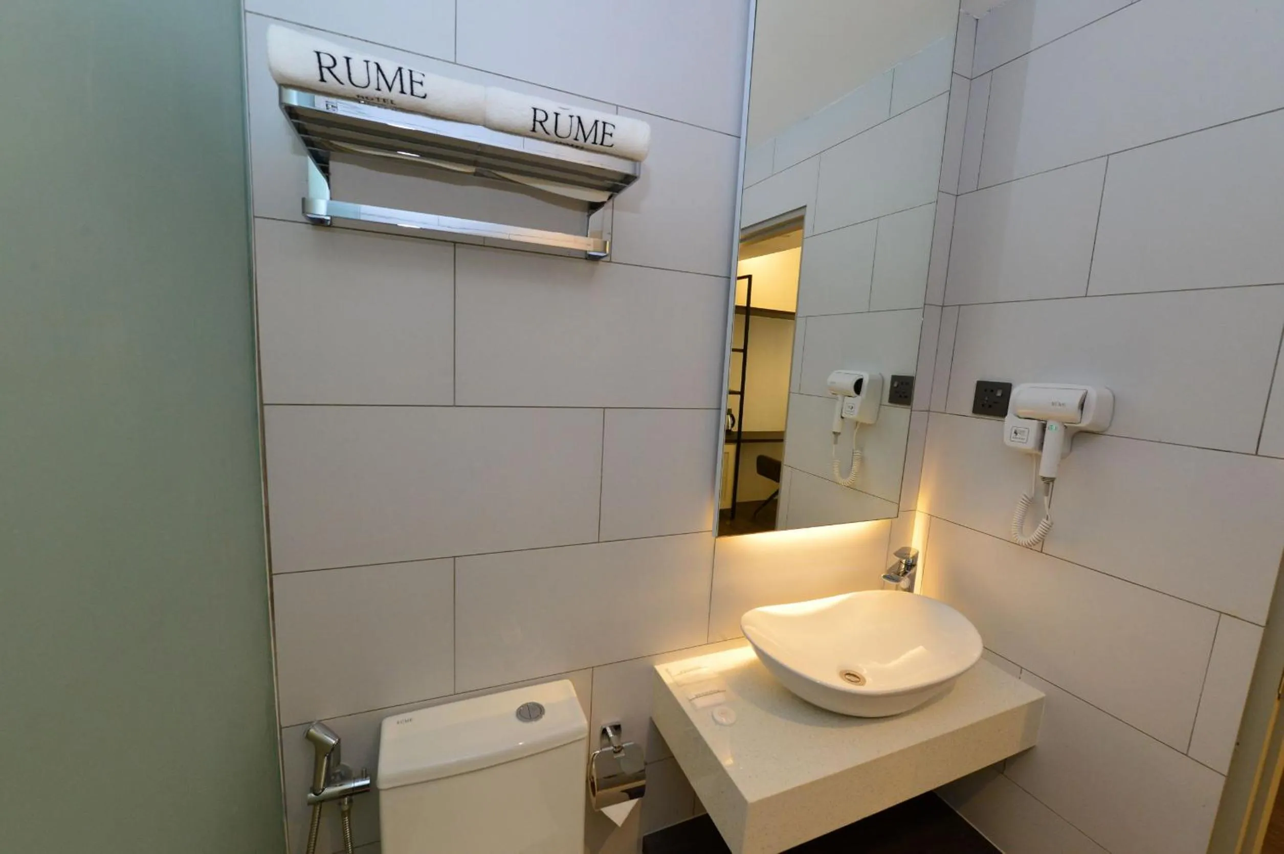 Toilet in Rume Hotel