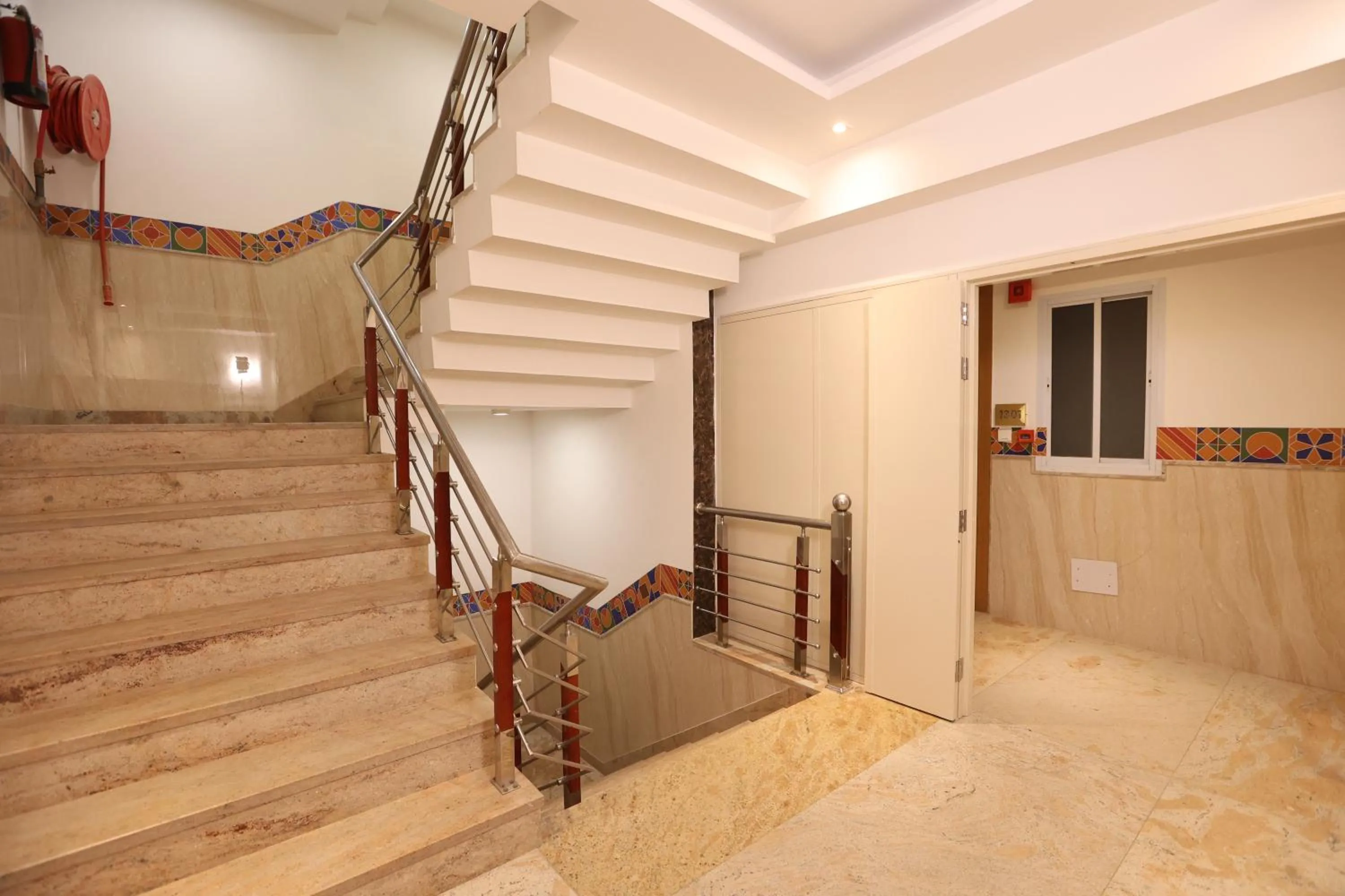 The Elevate Hotel Near Delhi Airport With- Free Airport PICKUP