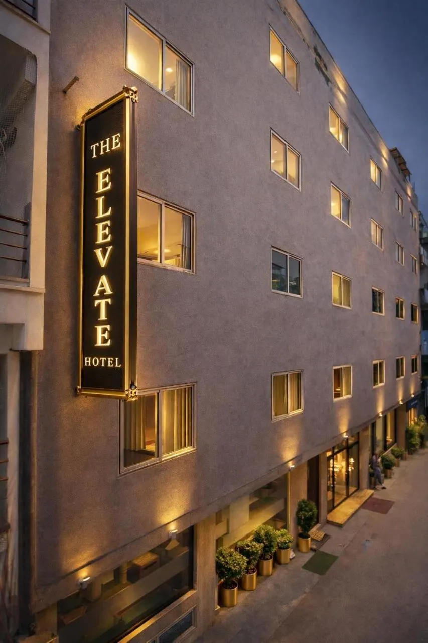 Property building in The Elevate Hotel Near Delhi Airport With- Free Airport PICKUP