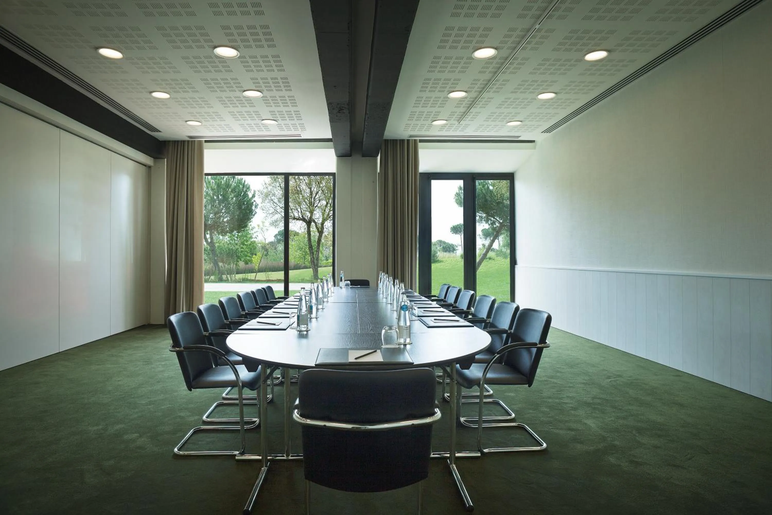 Business facilities in Hotel Camiral - The Leading Hotels of the World