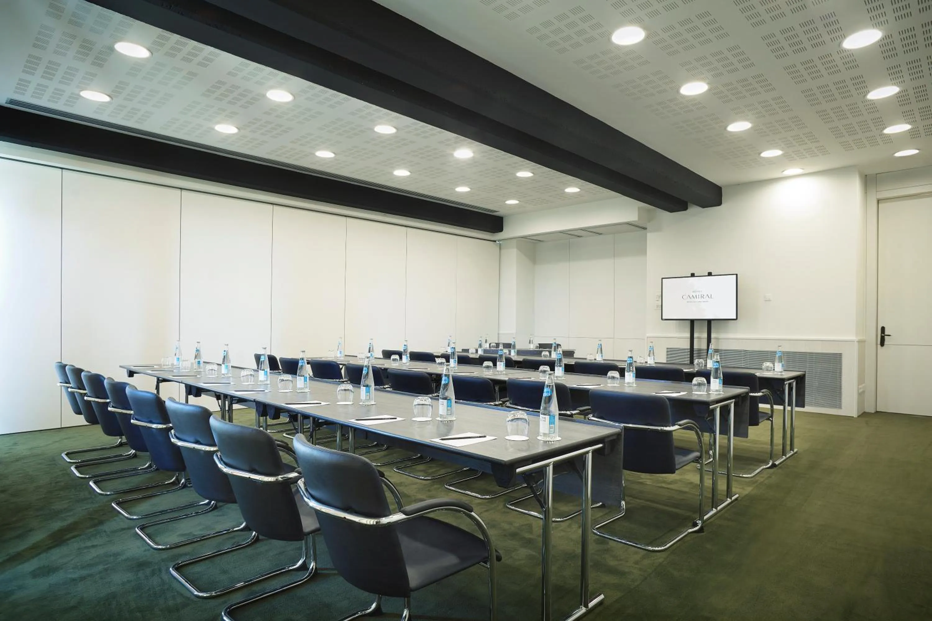 Business facilities in Hotel Camiral - The Leading Hotels of the World