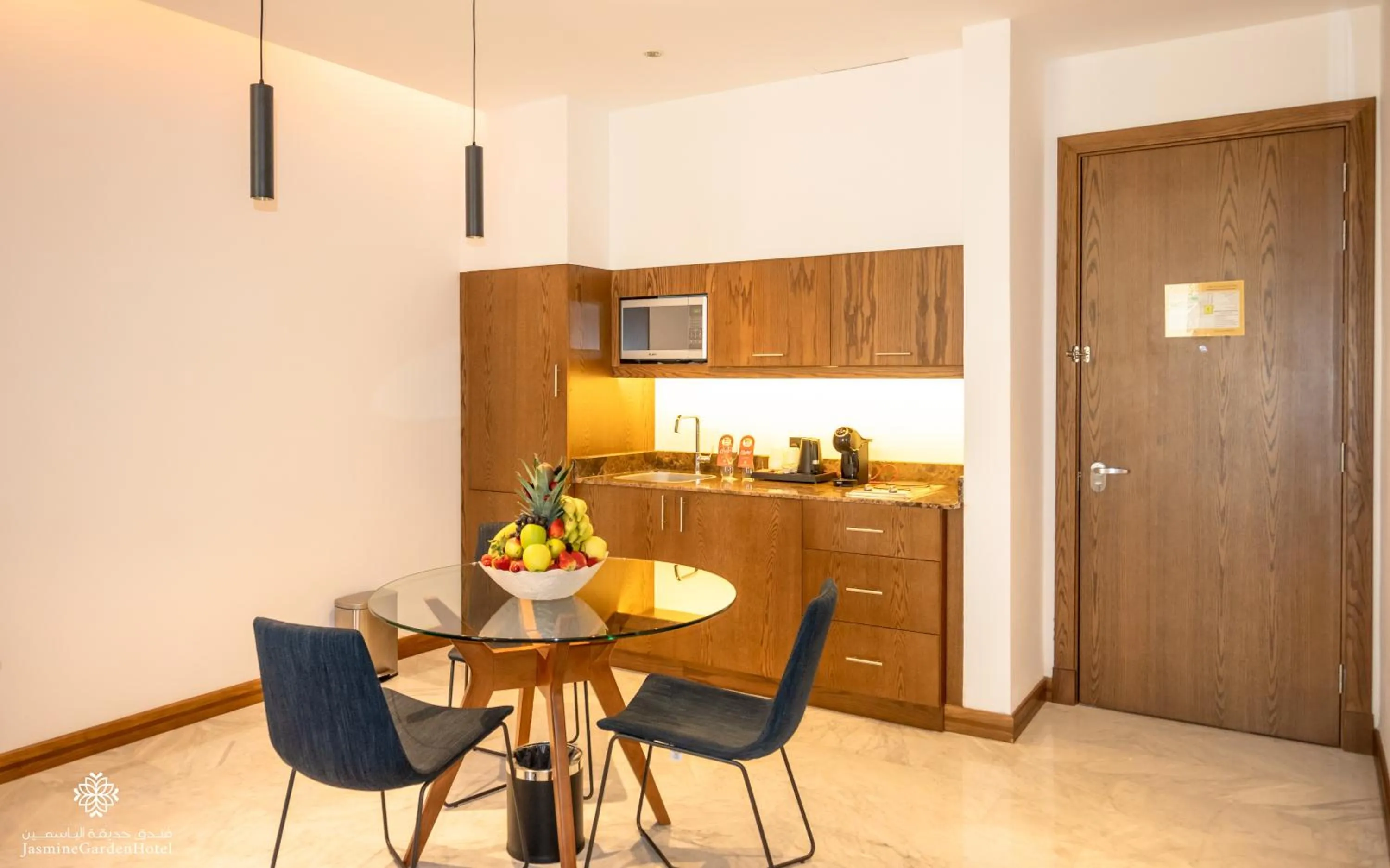 oven in Jasmine Garden Hotel