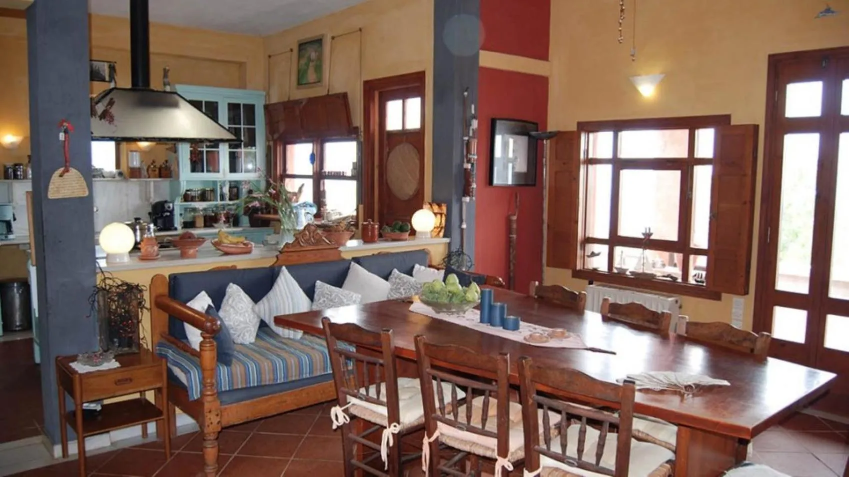 Kitchen or kitchenette in Villa Rodialos