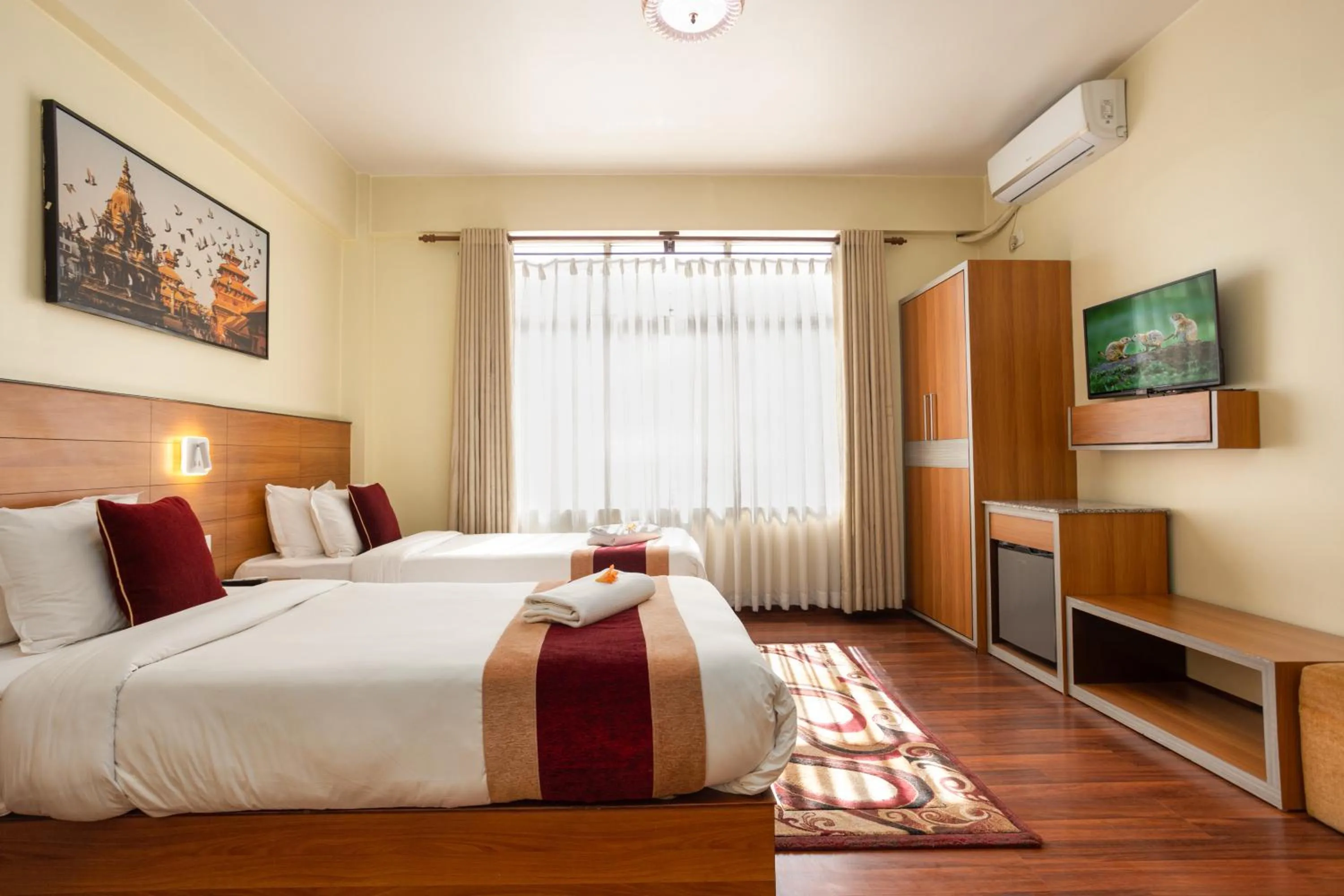 Bedroom, Bed in Magnificent Hotel