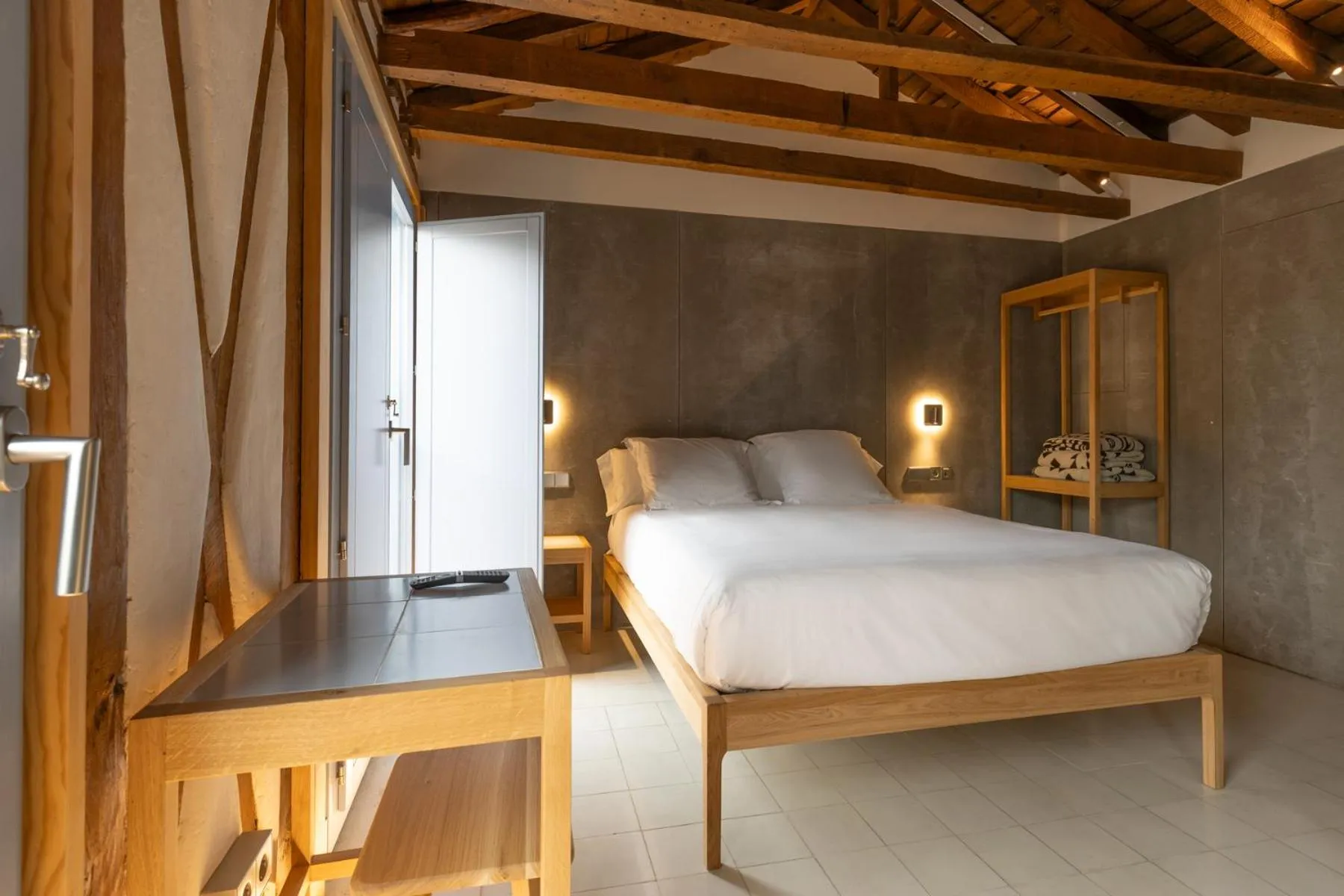 Bed in Hotel Carlos V