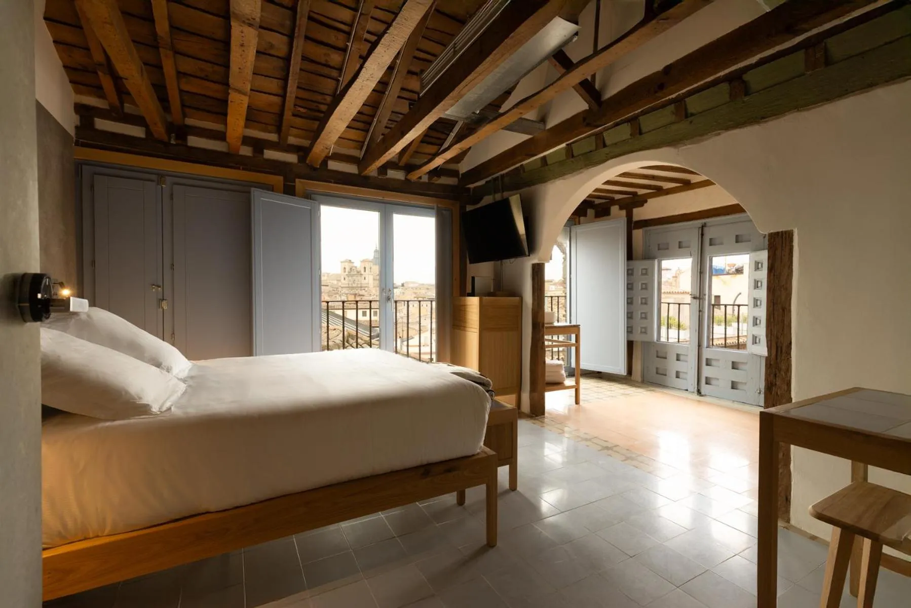 Bed in Hotel Carlos V