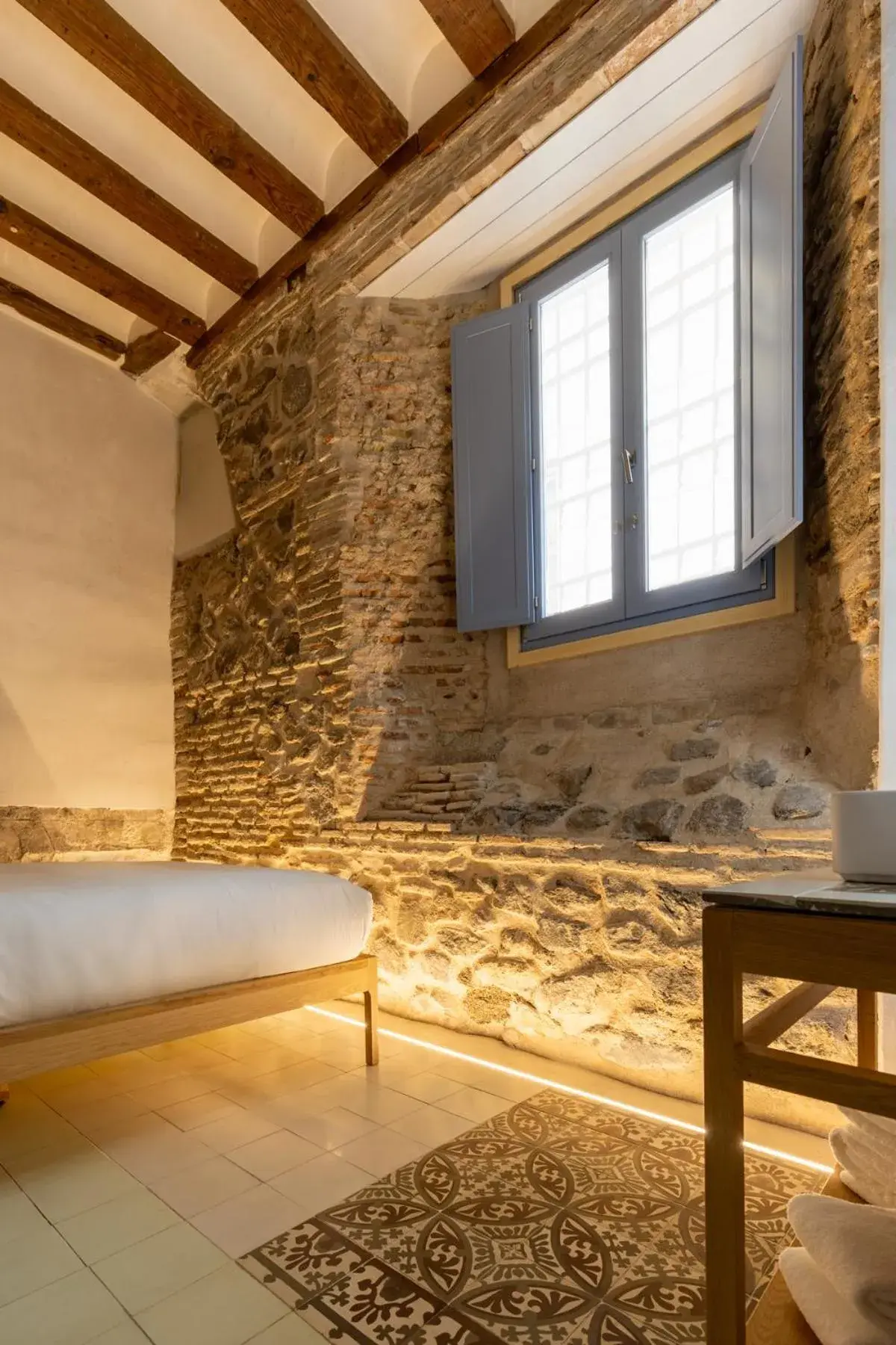 Bed in Hotel Carlos V Bed in Hotel Carlos V