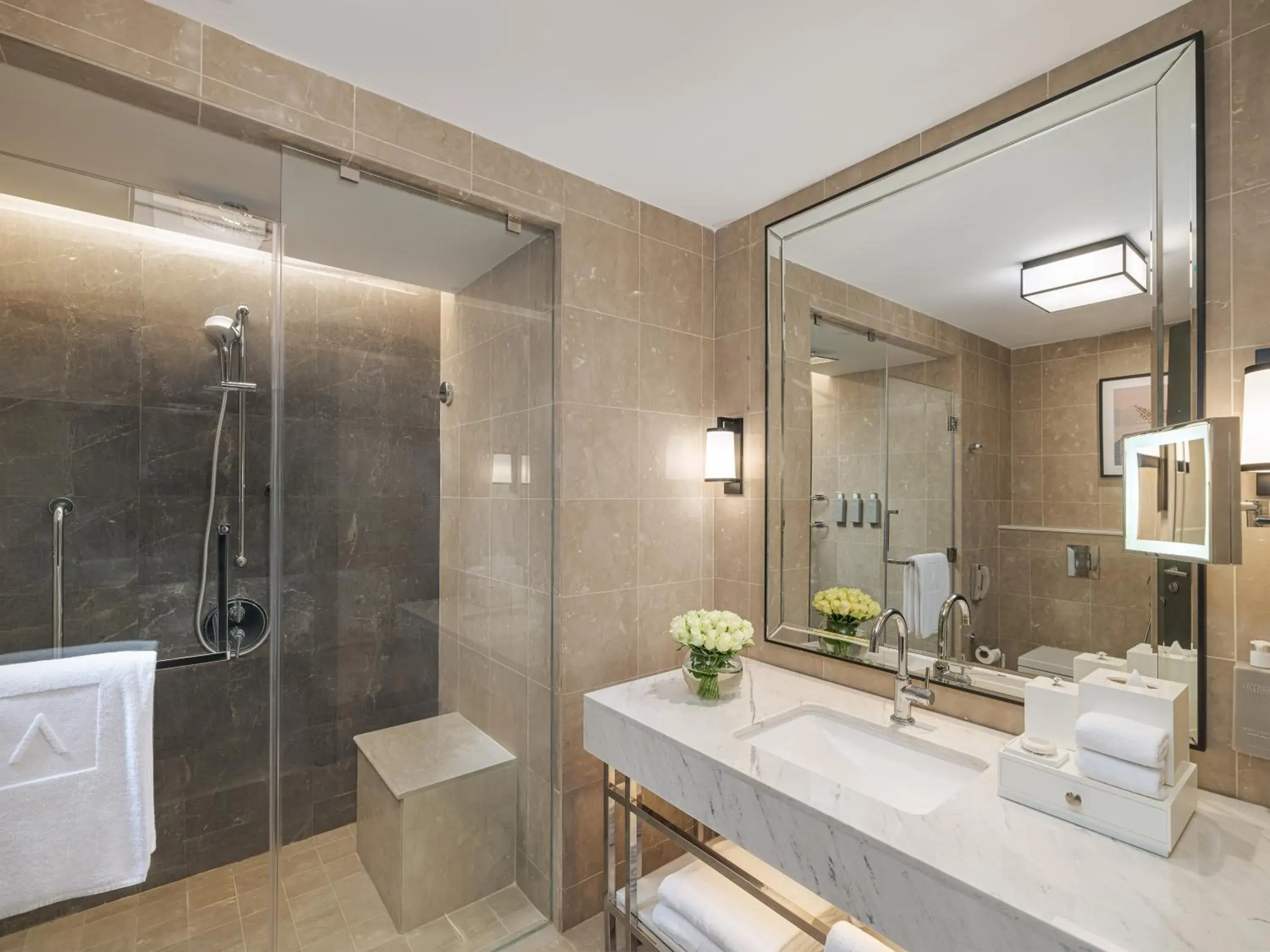 Restaurant/places to eat in Address Jabal Omar Makkah Restaurant/places to eat in Address Jabal Omar Makkah