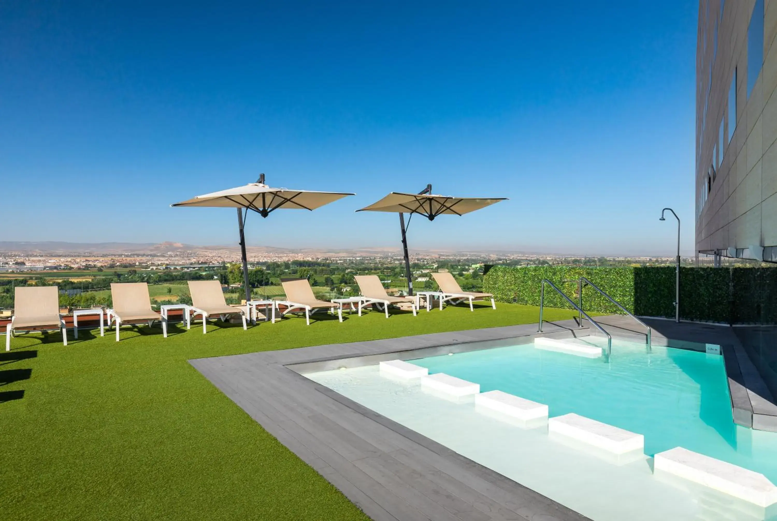 Swimming pool in Barceló Granada Congress Swimming pool in Barceló Granada Congress