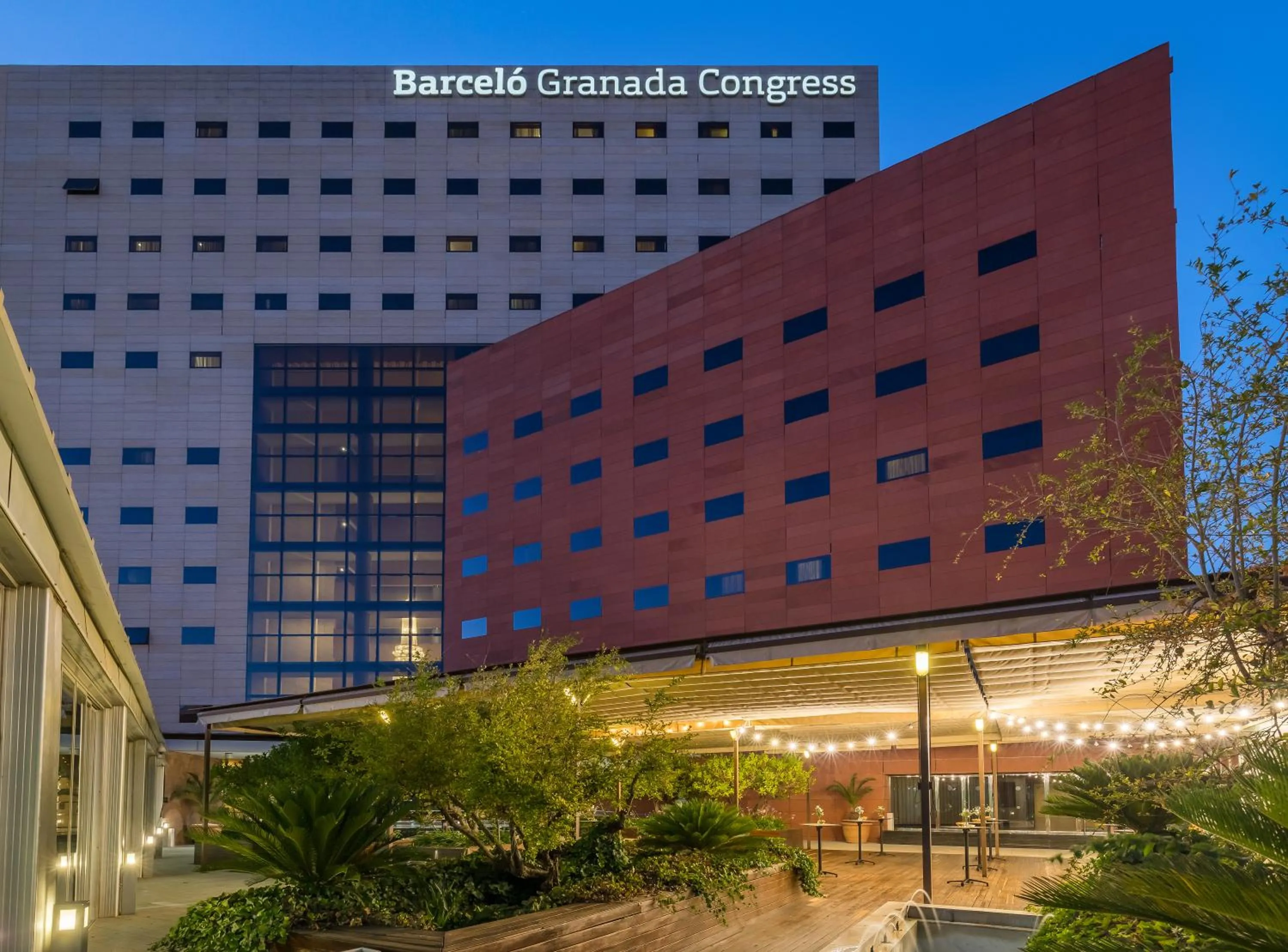 Facade/entrance in Barceló Granada Congress