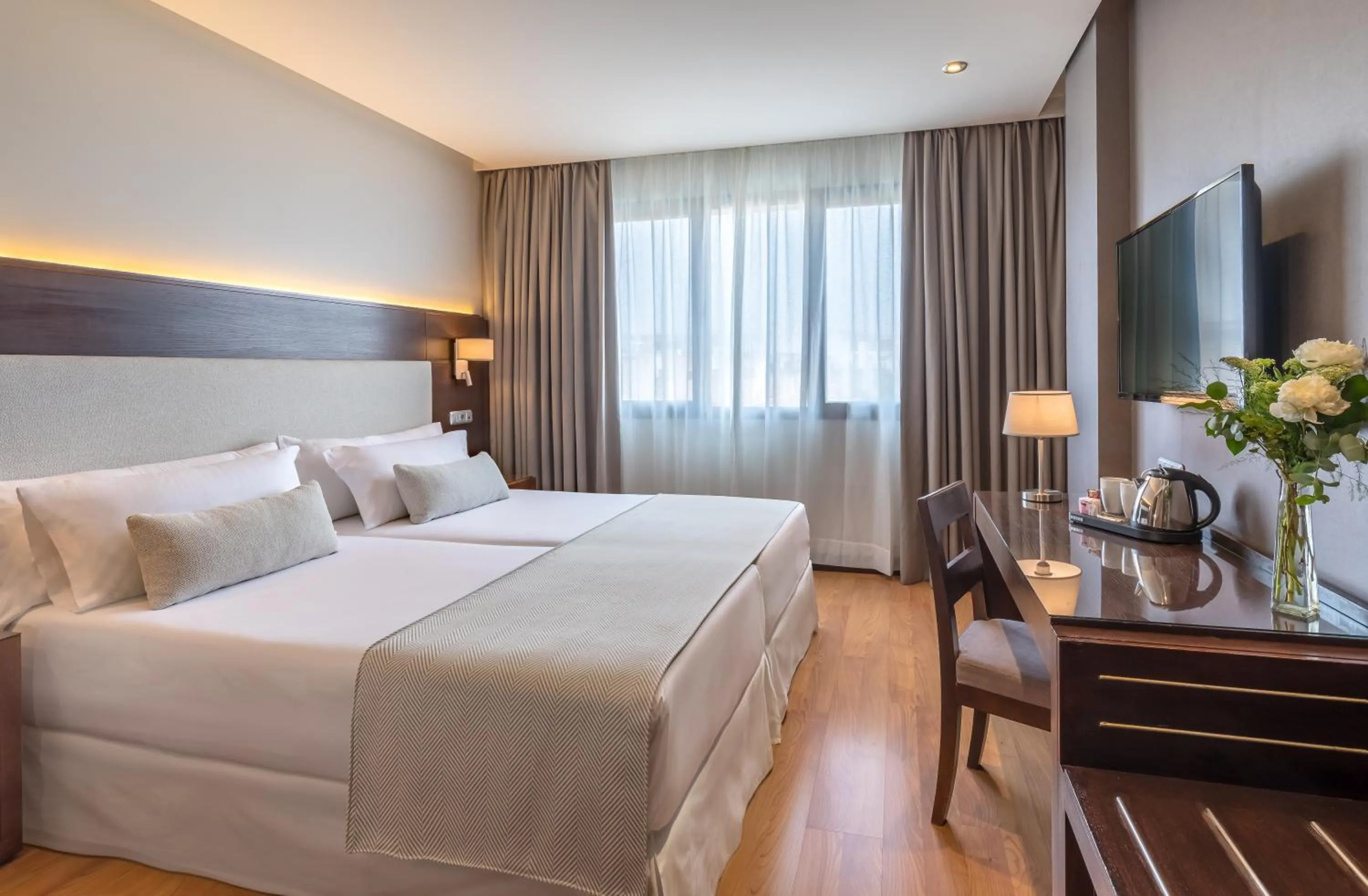 Bed in Occidental Granada