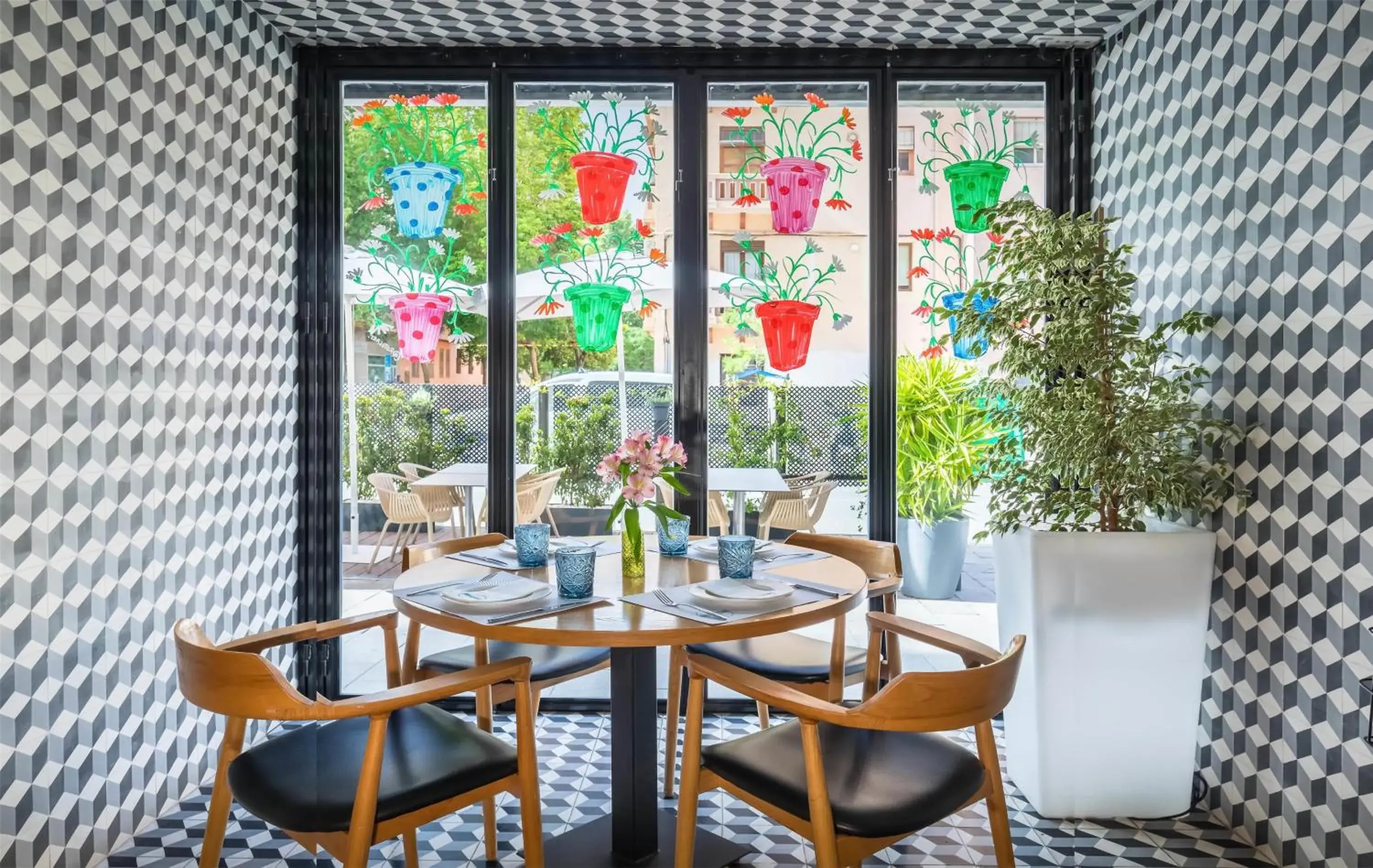 Lounge or bar in Occidental Granada Lounge or bar in Occidental Granada