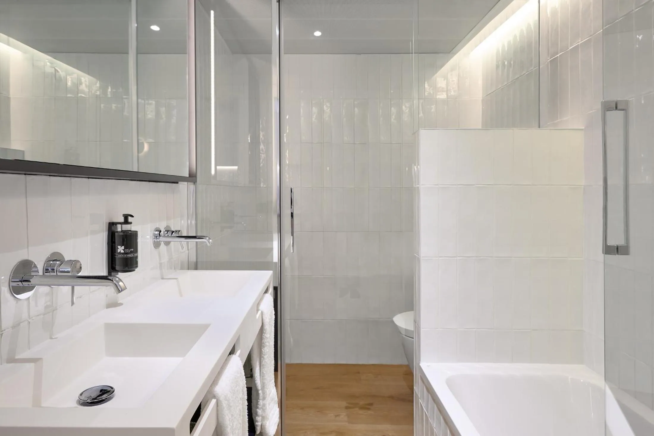 Bathroom in Gran Hotel Luna de Granada