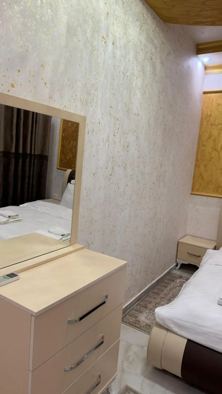 Bathroom, Bed in Hotel Premium
