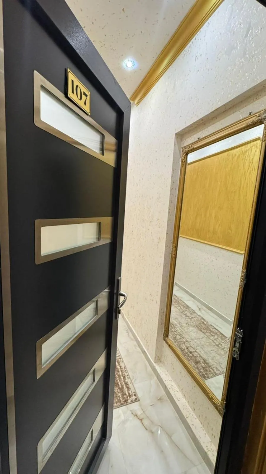 Bedroom, Bed in Hotel Premium