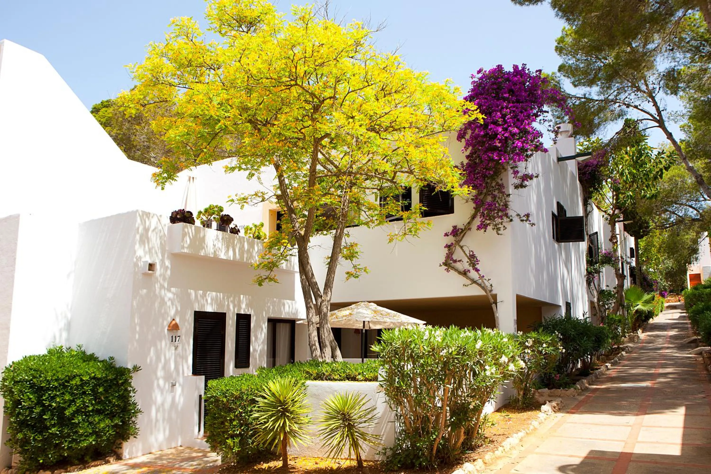 Property Building in Club Cala Azul