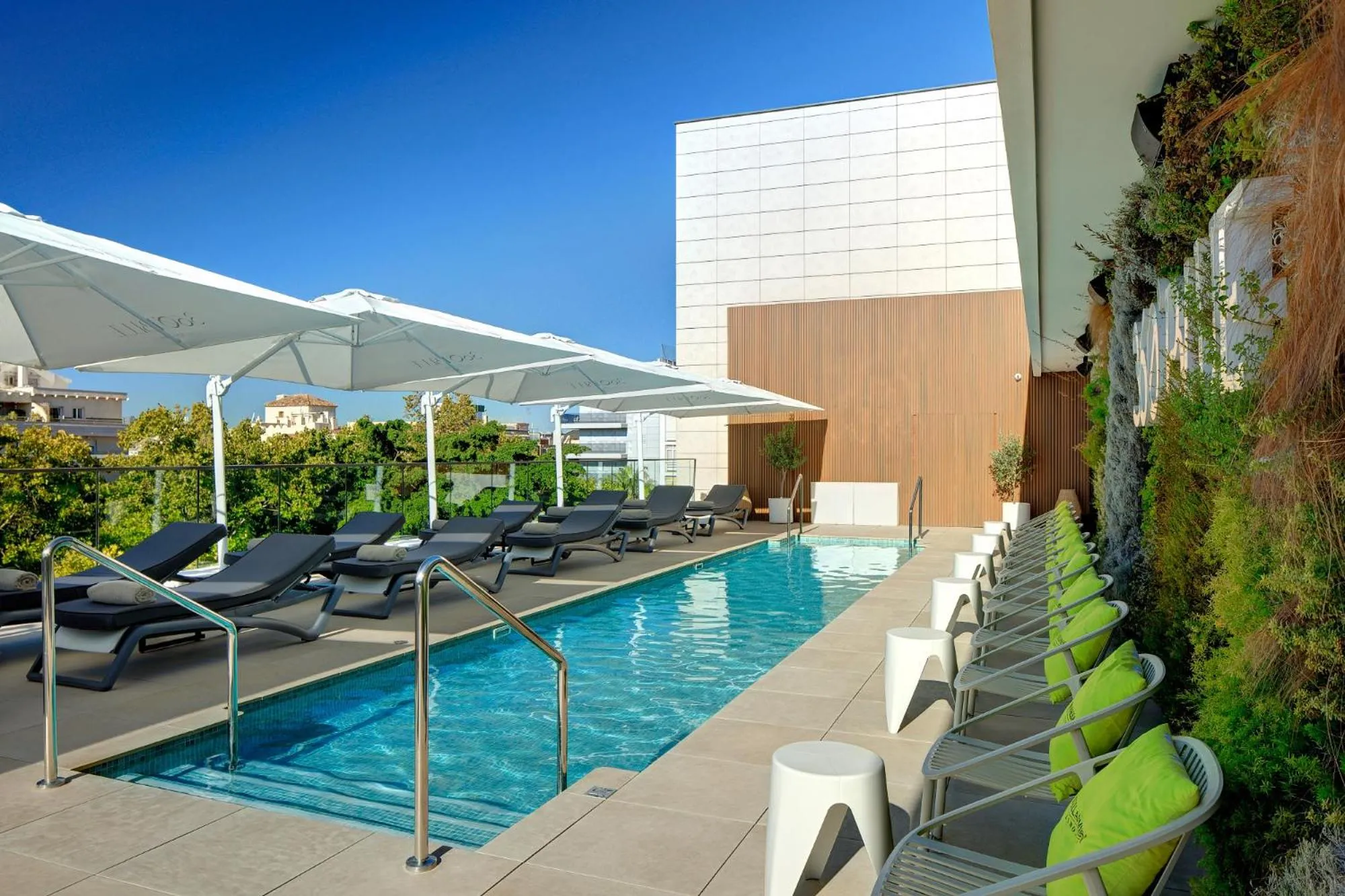 Swimming pool in Óbal Hotel Marbella