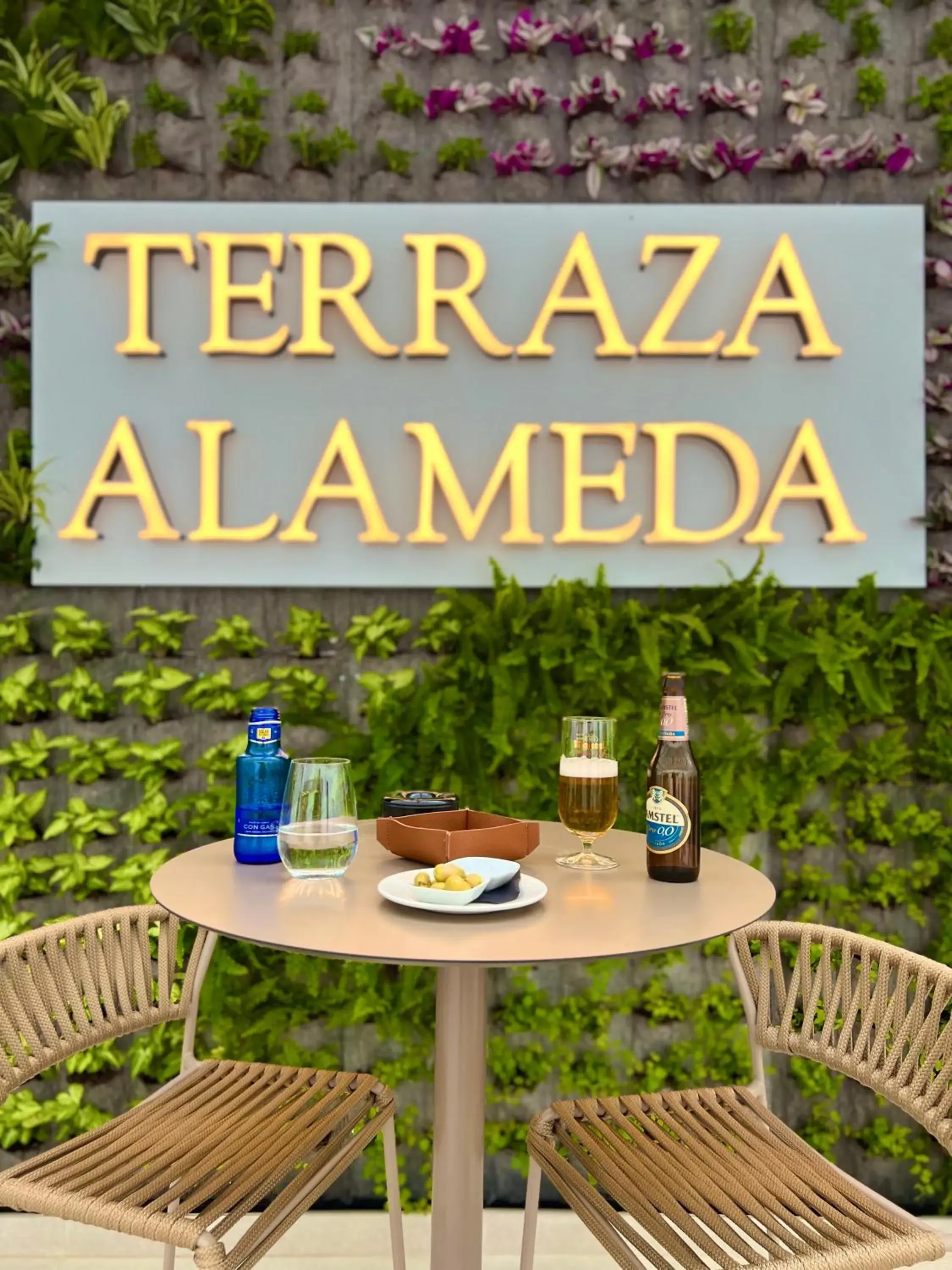 Restaurant/places to eat in Óbal Hotel Marbella Restaurant/places to eat in Óbal Hotel Marbella