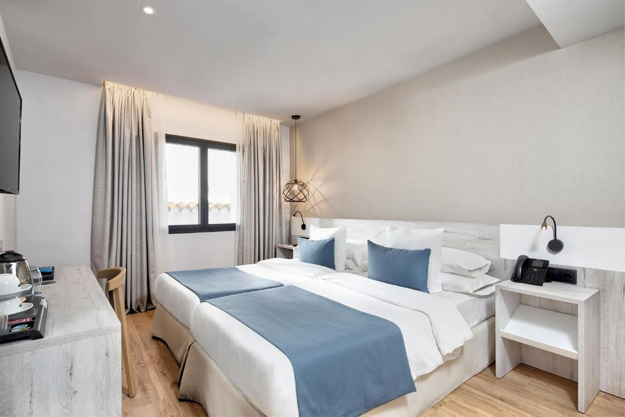 Bed in Óbal Hotel Marbella