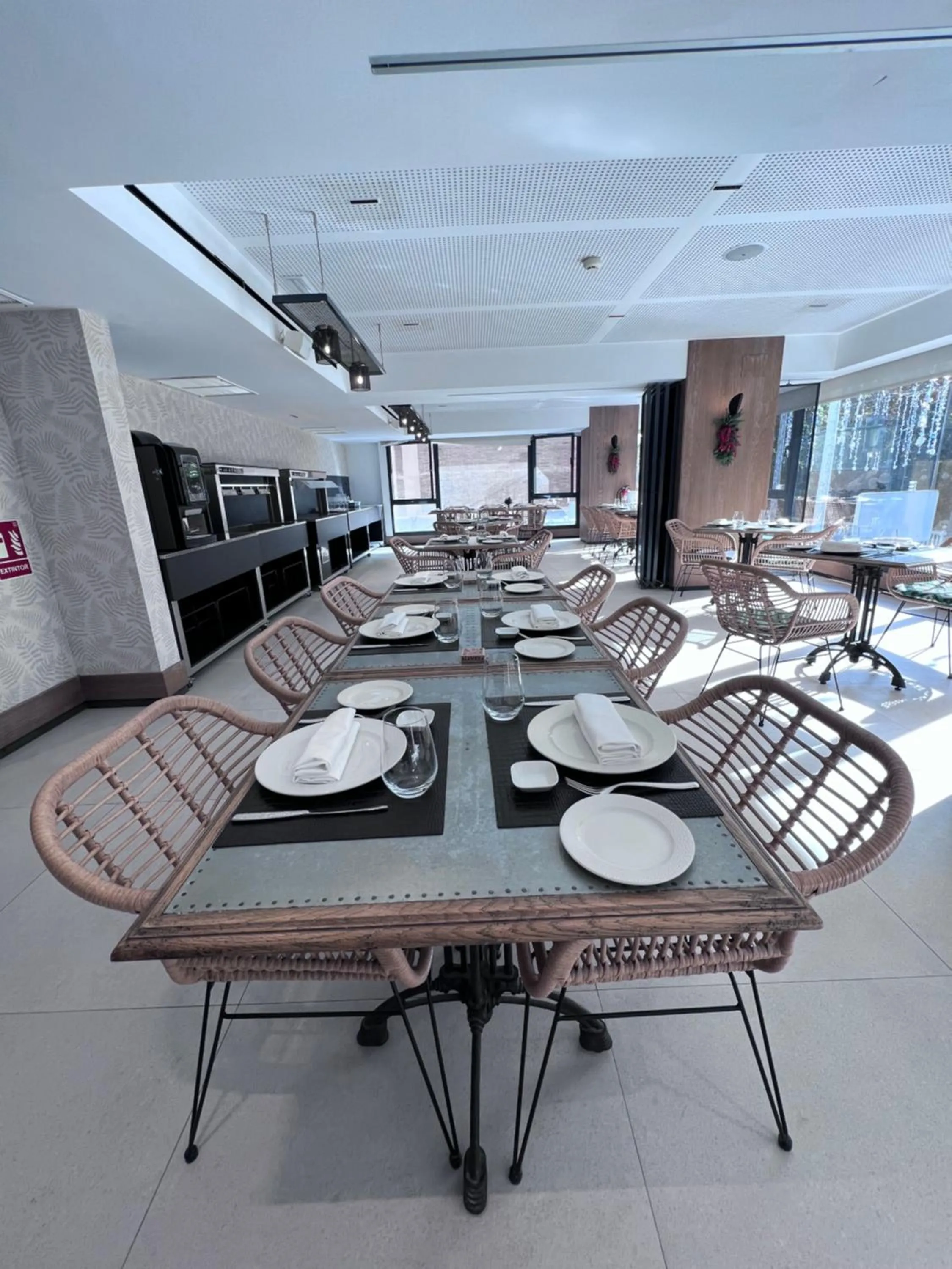 Restaurant/places to eat in Óbal Hotel Marbella