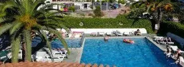 Pool view in Apartamentos Tramuntana Pool view in Apartamentos Tramuntana