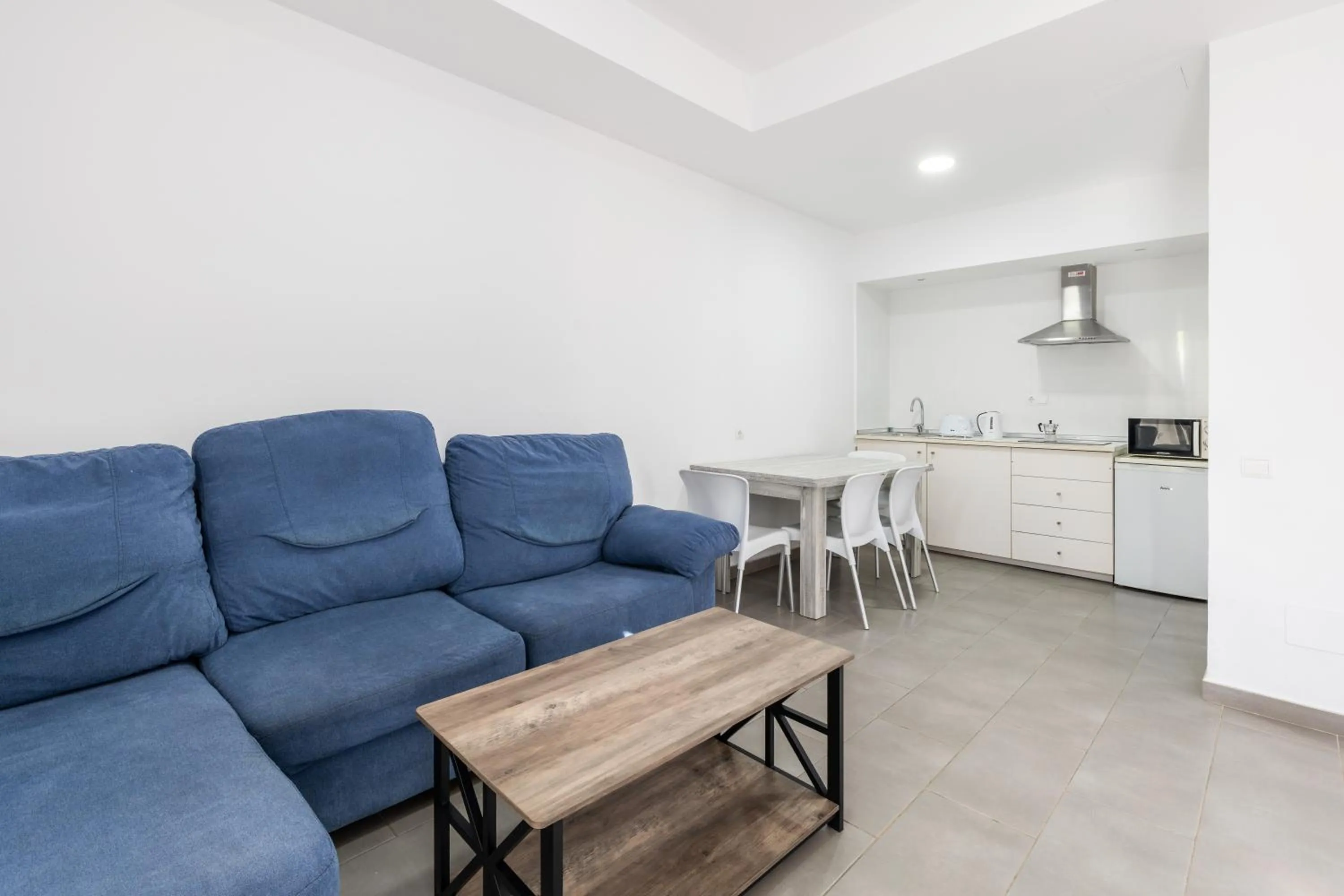 Kitchen or kitchenette in Aparthotel Puerto Cala Vadella